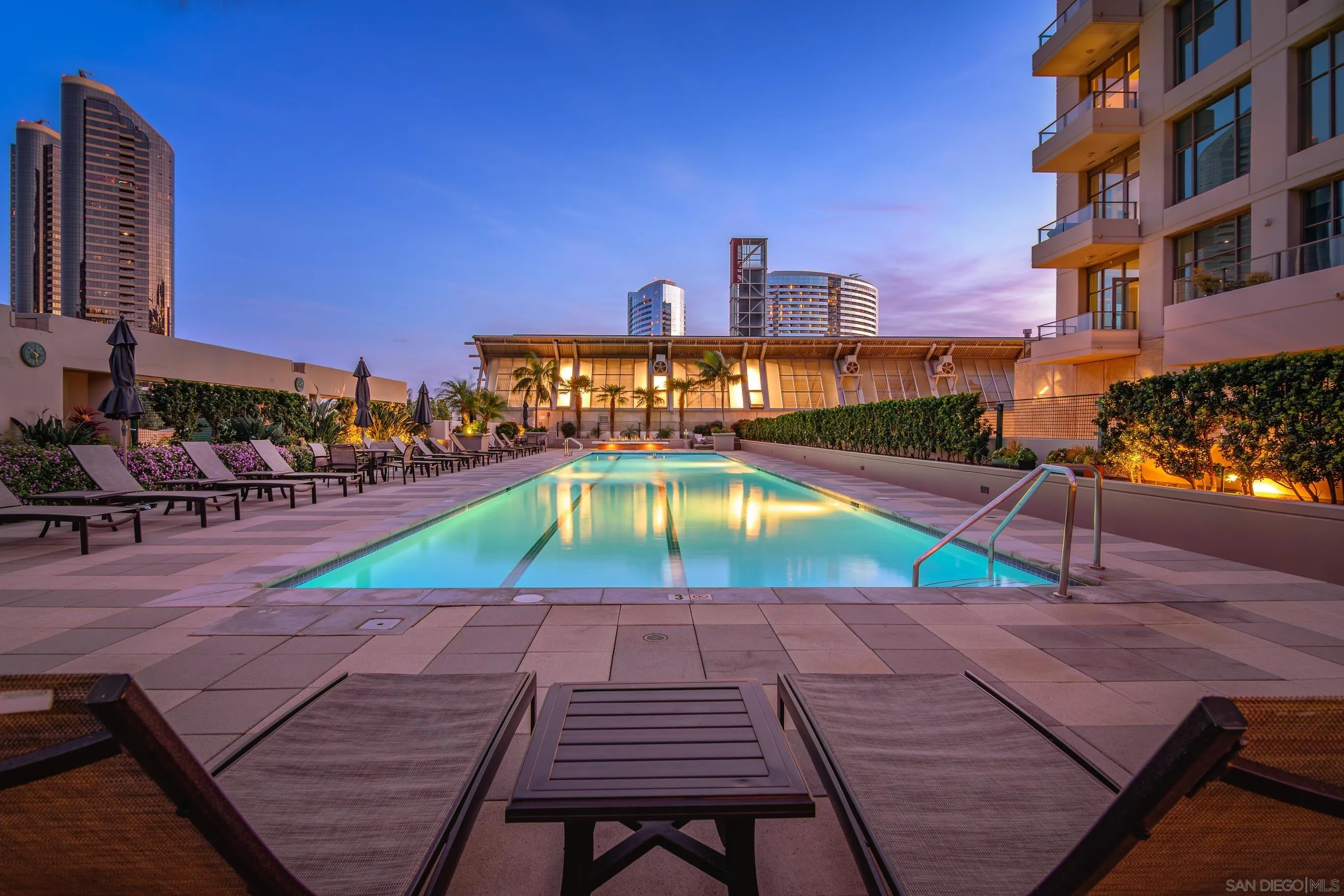 https://cdn.realtyfeed.com/cdn/127/260019507/e4c6d0051c708774f058148d63b3fe44.webp