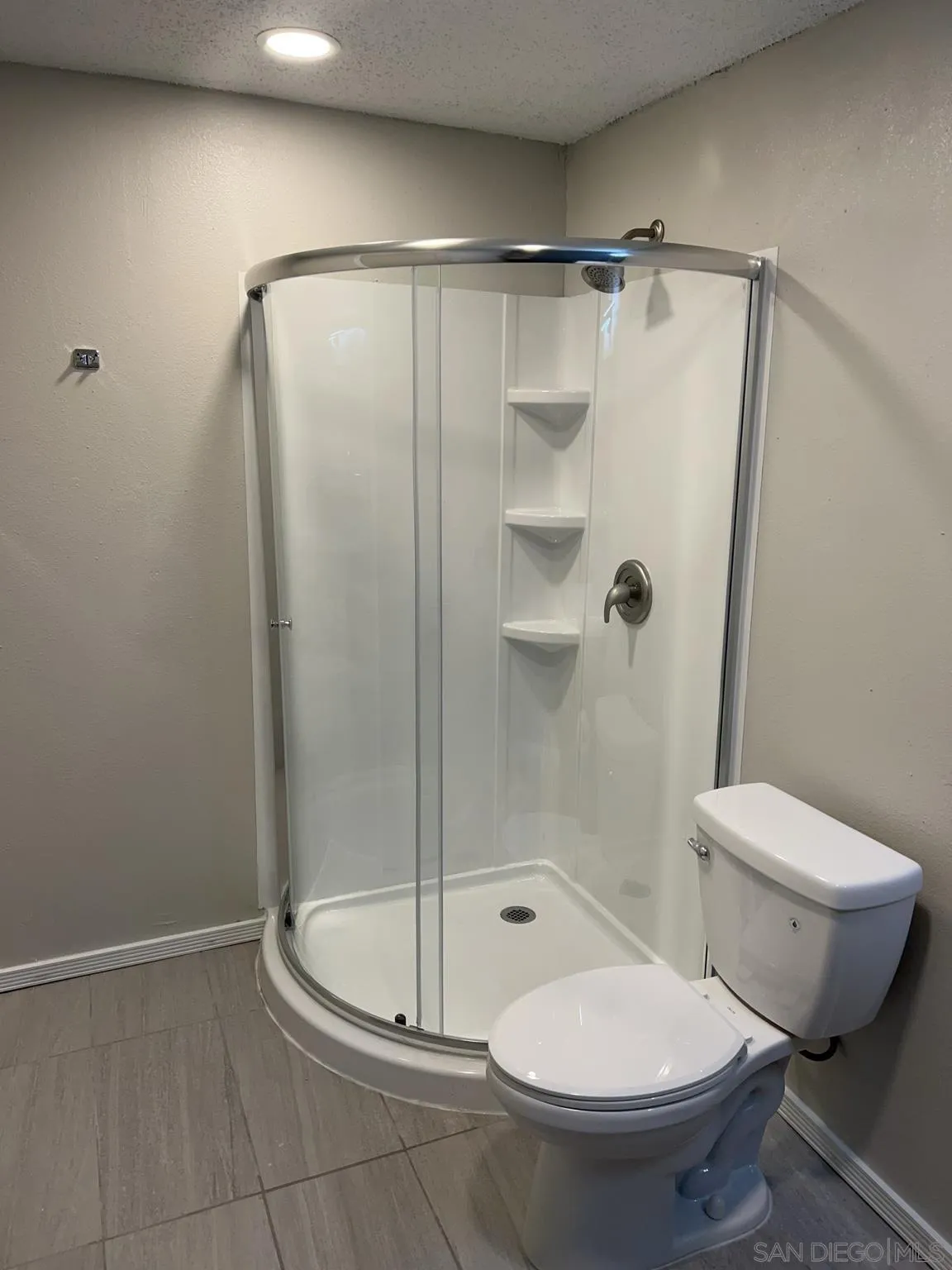 https://cdn.realtyfeed.com/cdn/127/260019521/bc18605d220a607e19cb94cfa35f2265.webp
