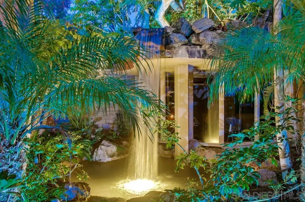 https://cdn.realtyfeed.com/cdn/127/260019522/8be26c1ecb505b17595ff4d39d52f8e8.webp