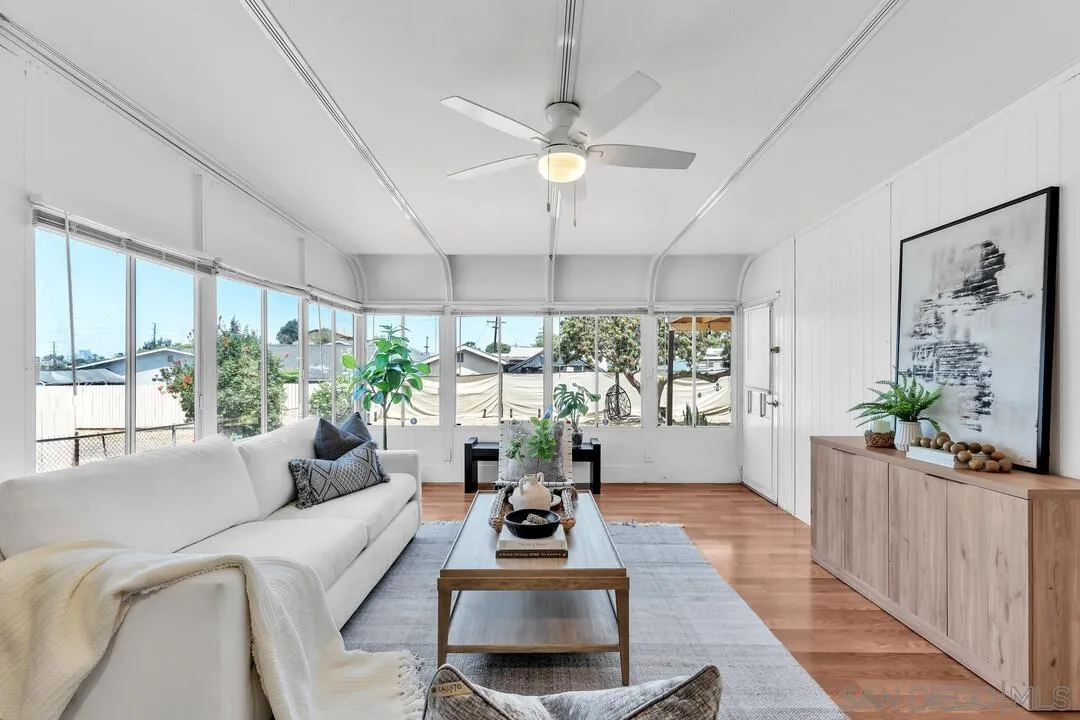 https://cdn.realtyfeed.com/cdn/127/260019525/009a875b673885b30ff015cfa8dfe290.webp