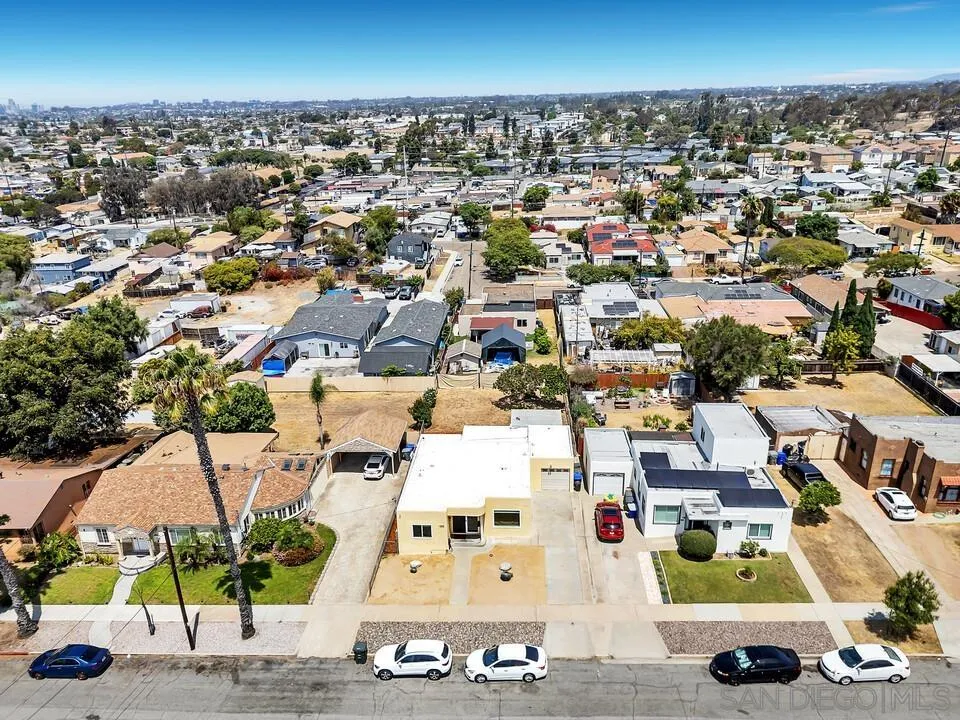 https://cdn.realtyfeed.com/cdn/127/260019525/33891b6134d668c574de02347e1353d1.webp