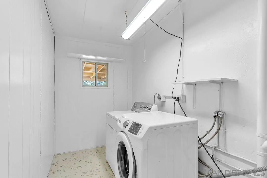 https://cdn.realtyfeed.com/cdn/127/260019525/b9820a629ccb4a3a2cb35ce815aef3ba.webp