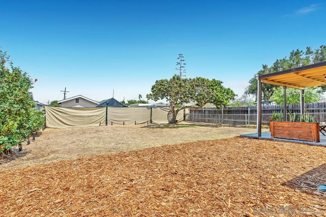 https://cdn.realtyfeed.com/cdn/127/260019525/be3e72993d8493a4865b0545e283e5c2.webp