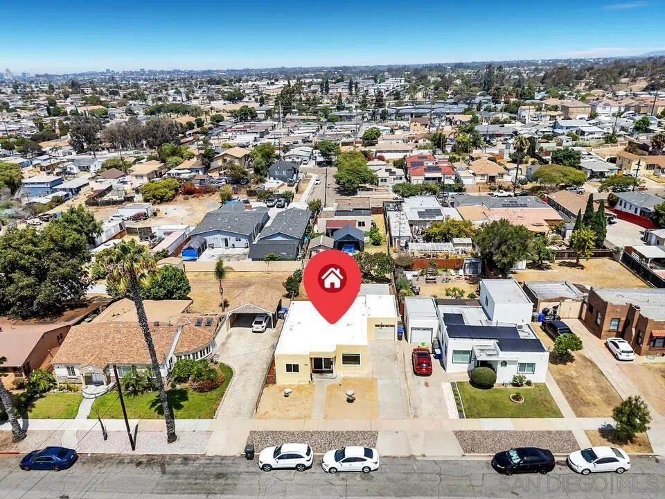 https://cdn.realtyfeed.com/cdn/127/260019525/ff7b22c08dbeaf60baebd6c33ae4349d.webp