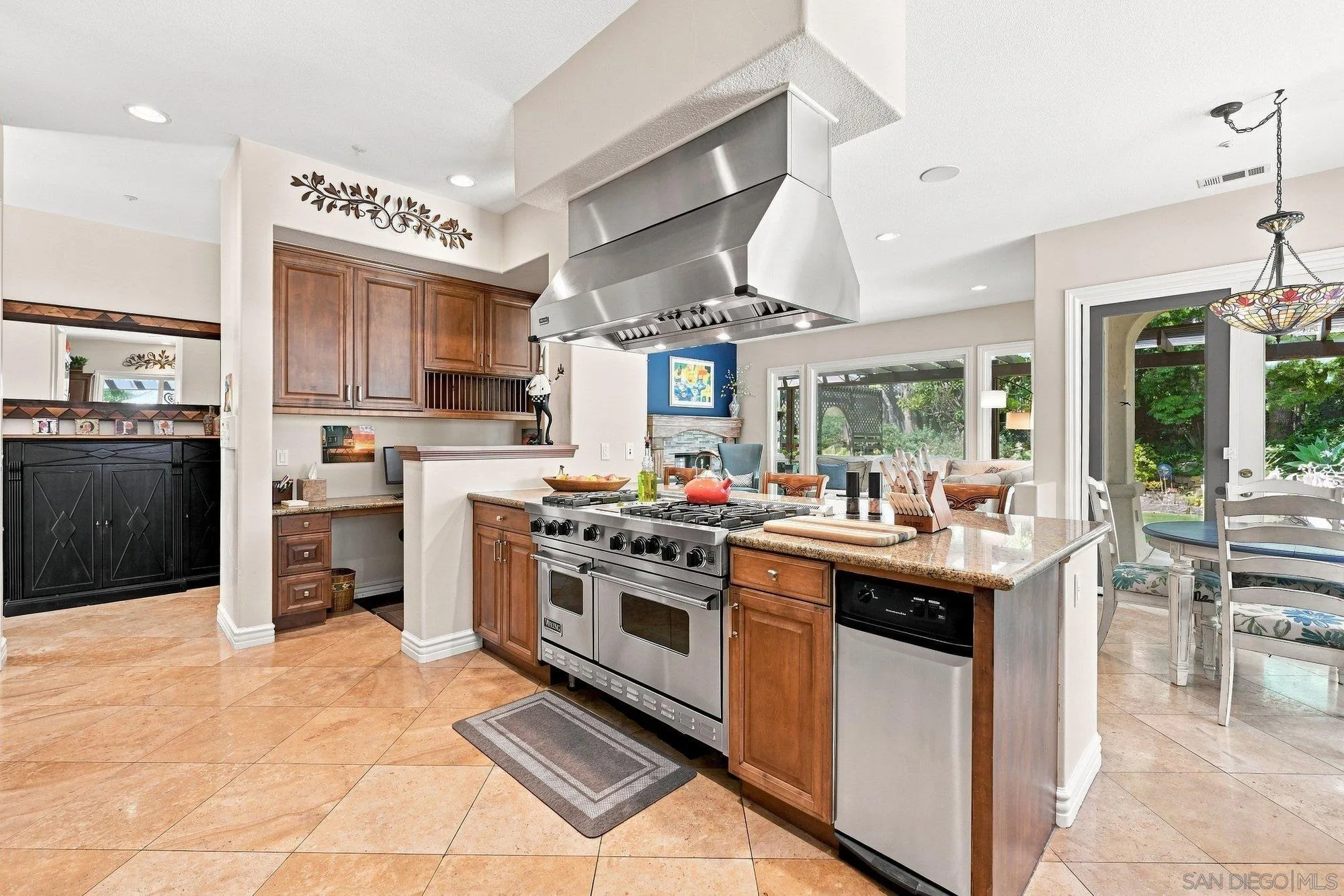https://cdn.realtyfeed.com/cdn/127/260019526/169cc7e50bab67b97bd5cd0e48f59050.webp