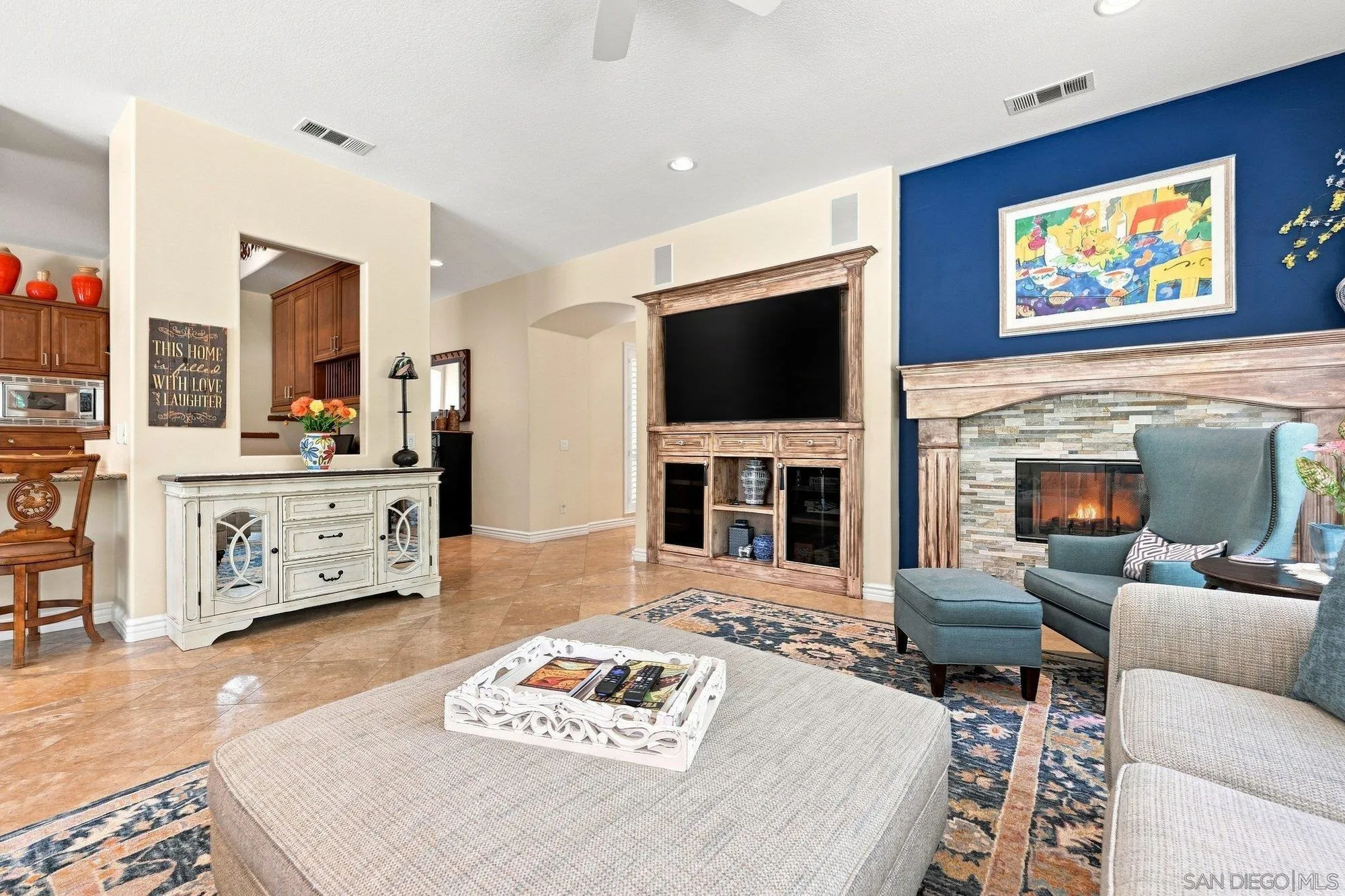 https://cdn.realtyfeed.com/cdn/127/260019526/39e140834ef2dd68b63722024fd60e98.webp