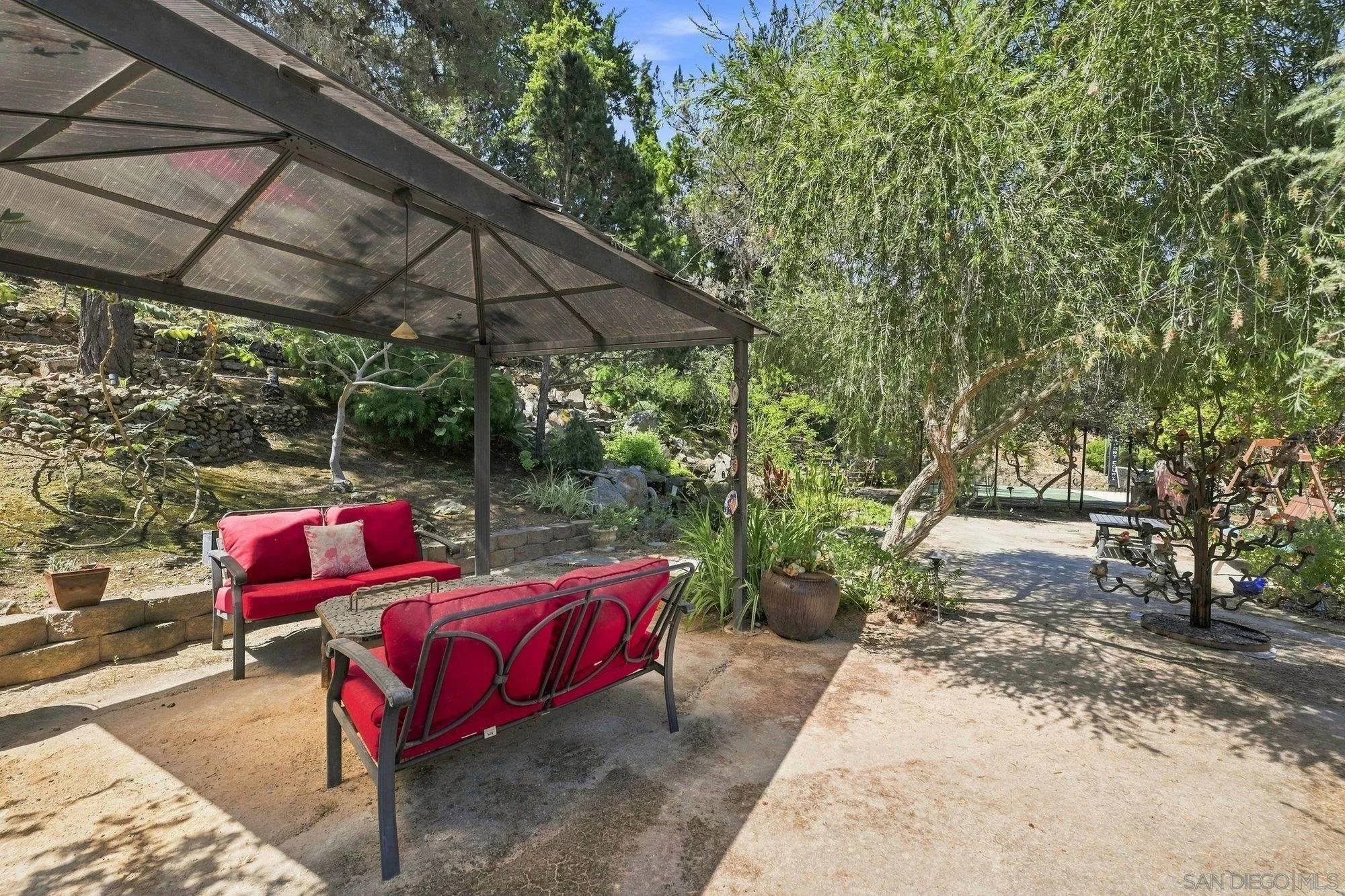 https://cdn.realtyfeed.com/cdn/127/260019526/5c11bfa34e83680fef0d3494dac2f692.webp