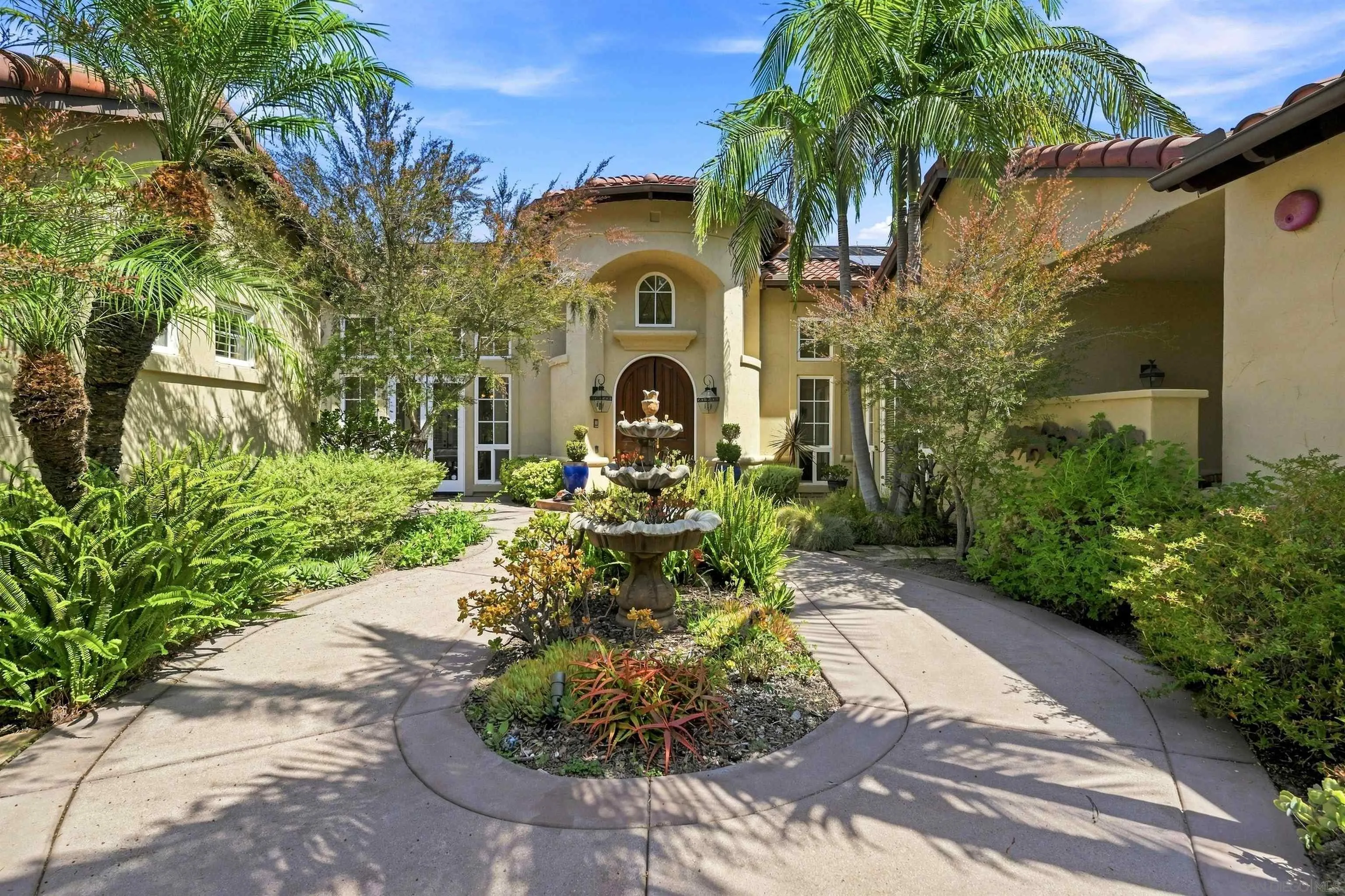 https://cdn.realtyfeed.com/cdn/127/260019526/5c7236ffd1a3e66235be5c66d58dfdef.webp