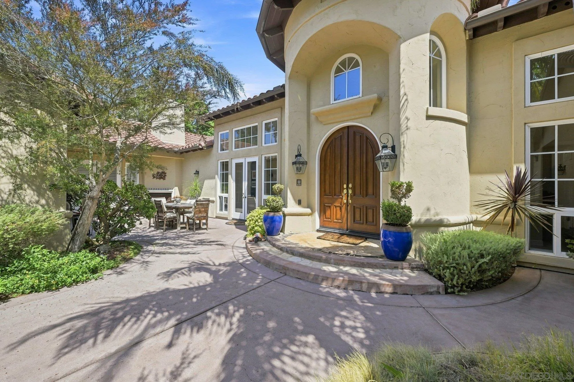 https://cdn.realtyfeed.com/cdn/127/260019526/72ccce8055b614485a10451eb3fe1a8e.webp