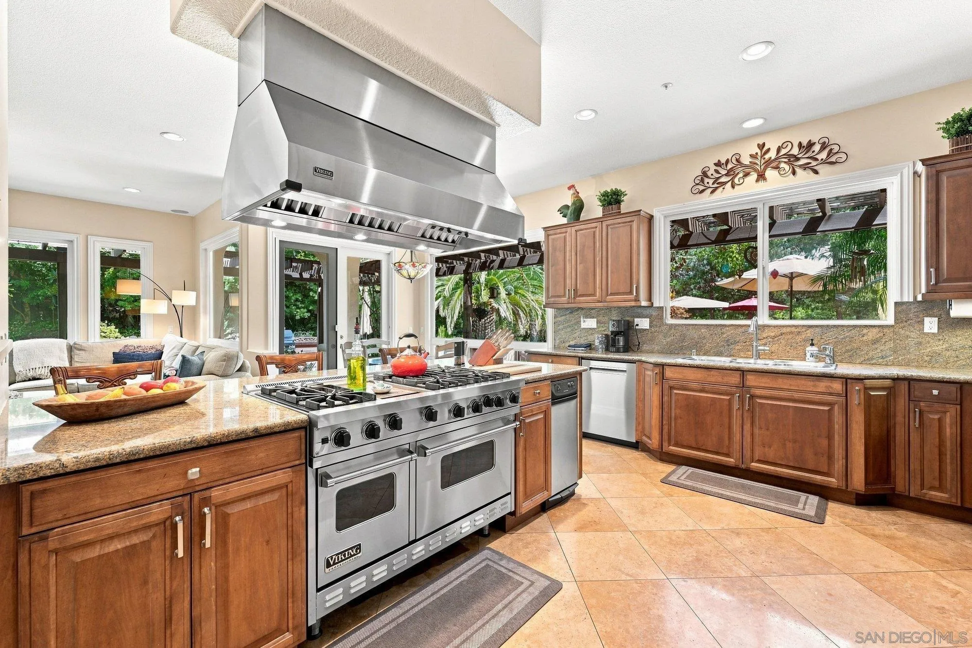https://cdn.realtyfeed.com/cdn/127/260019526/afc98db40c01486f54db81ecee708244.webp