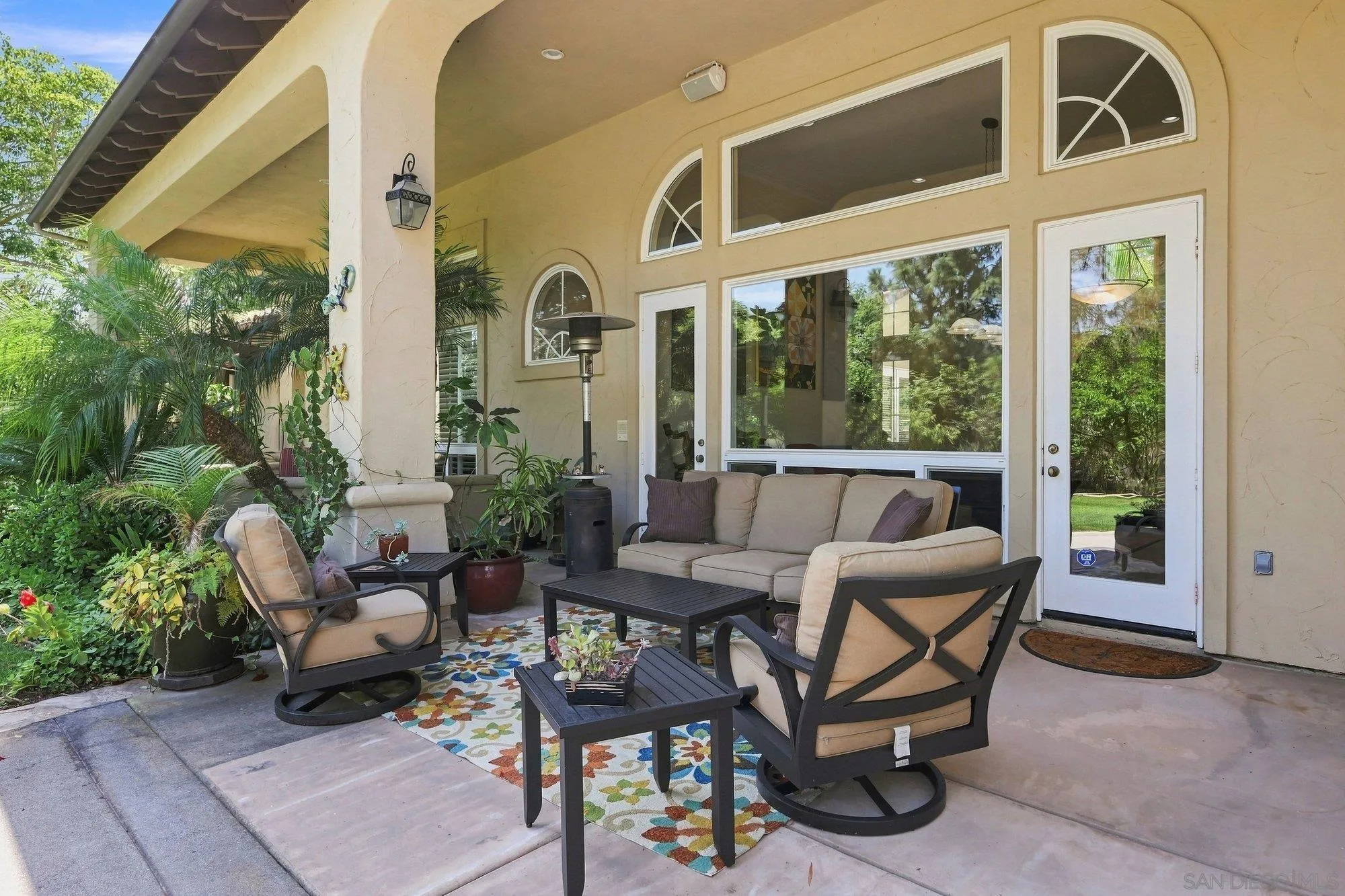 https://cdn.realtyfeed.com/cdn/127/260019526/d301e84451569b4415089d362173b9f0.webp