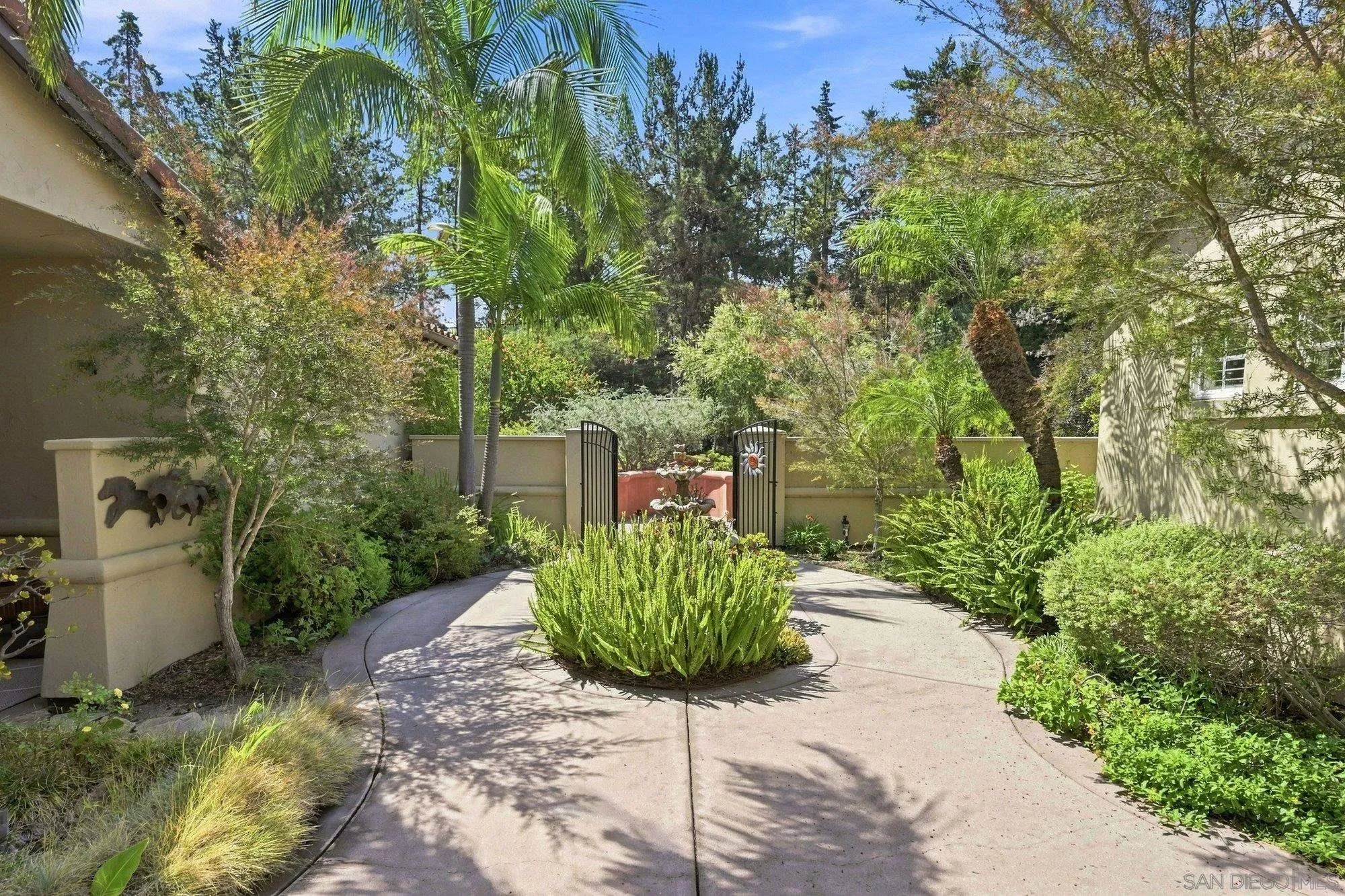 https://cdn.realtyfeed.com/cdn/127/260019526/f00bda45d49104459c52e131a817d1fb.webp