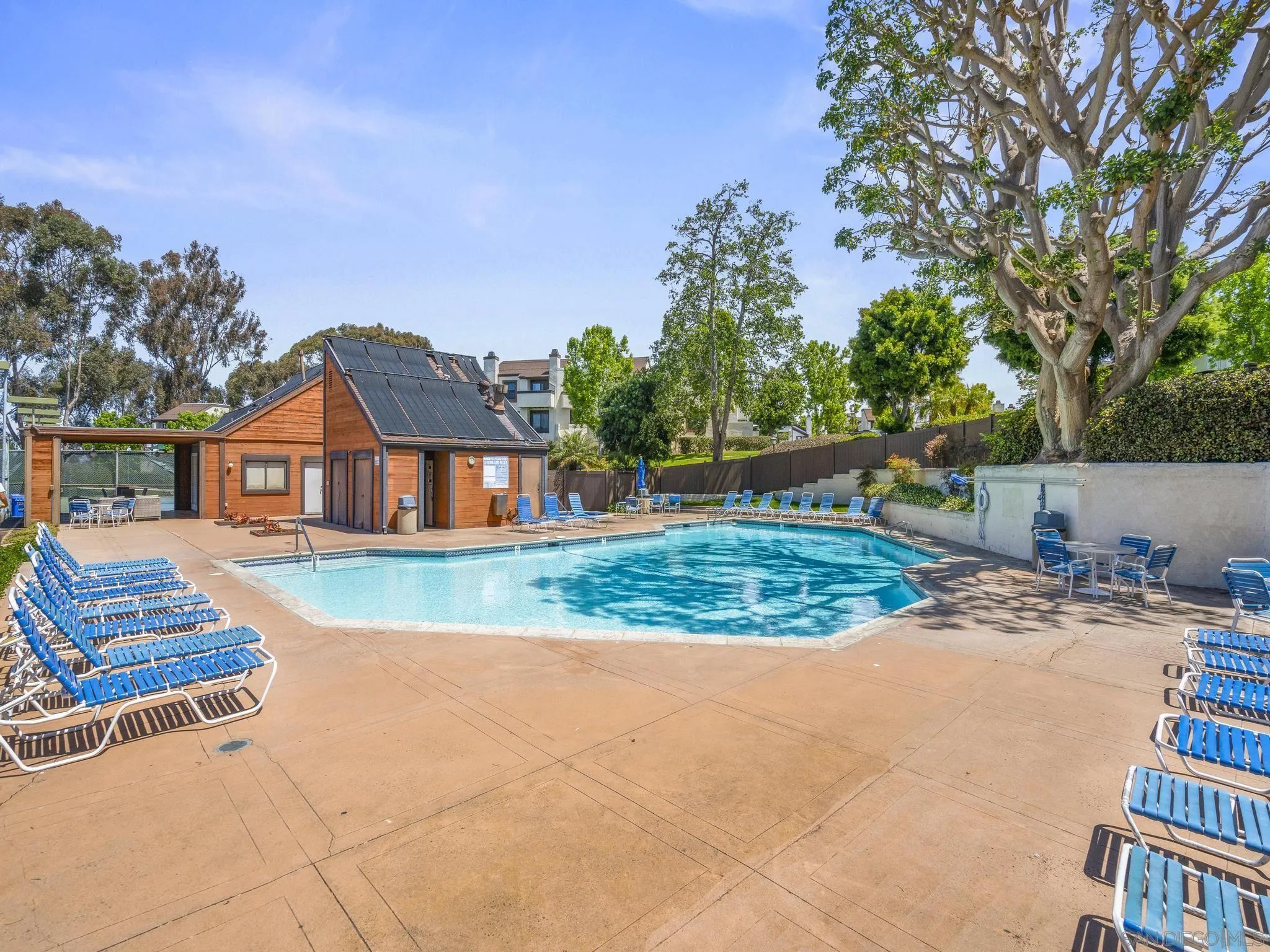 Photo #18: 260019528 Listing: Photo #18