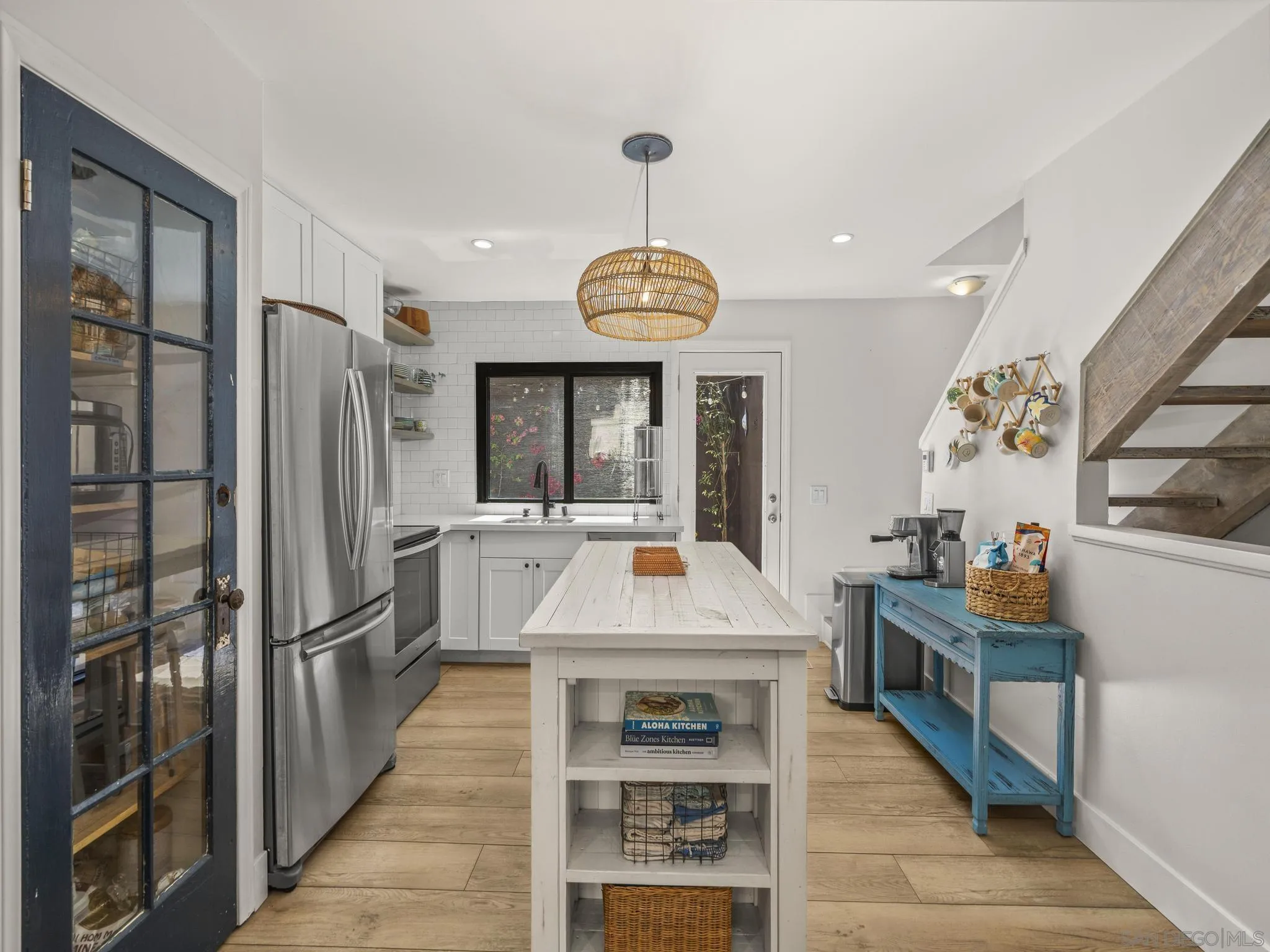 Photo #8: 260019528 Listing: Photo #8