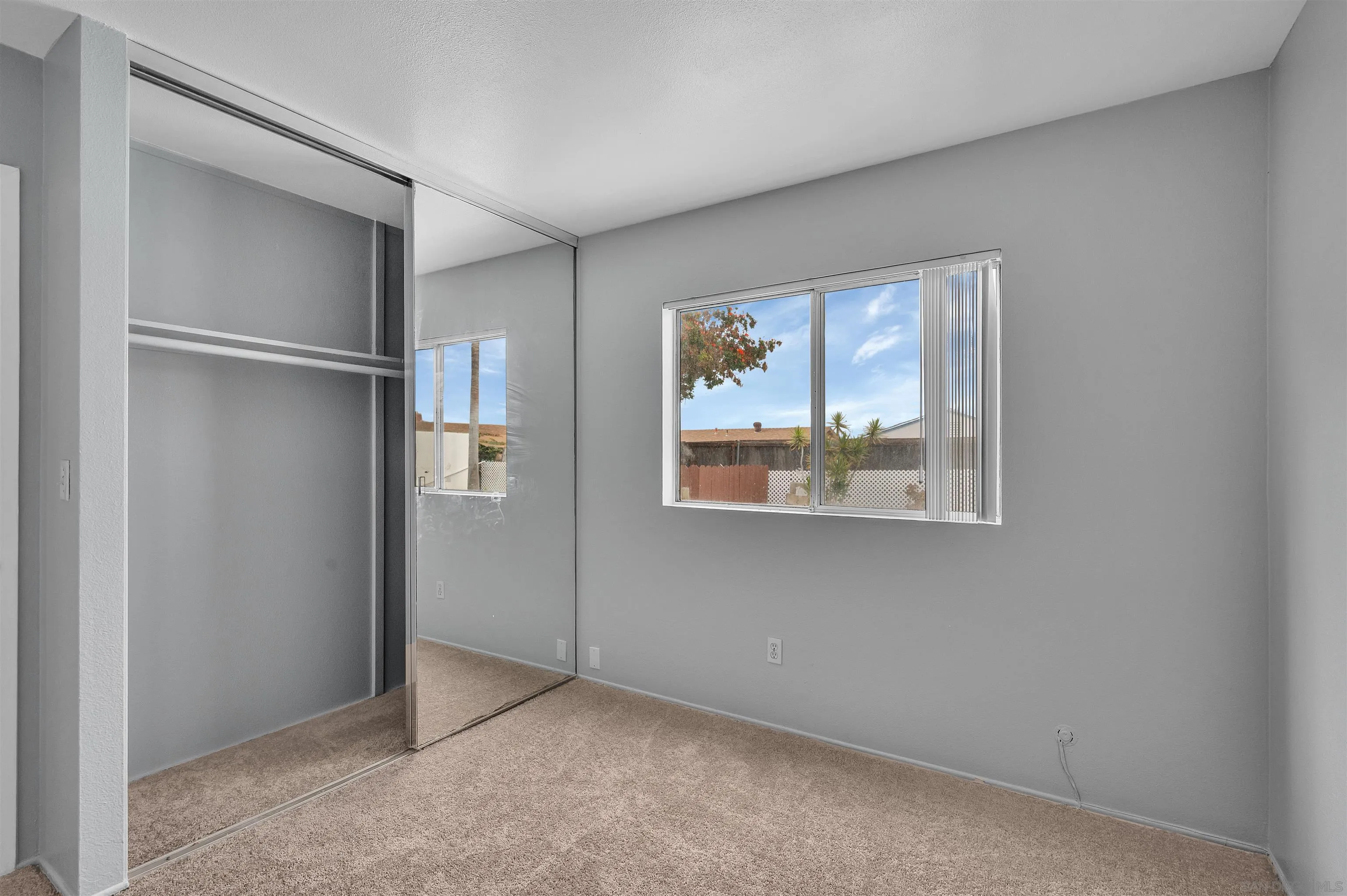 https://cdn.realtyfeed.com/cdn/127/260019533/08e02400010dd6522741696ac63c57d7.webp