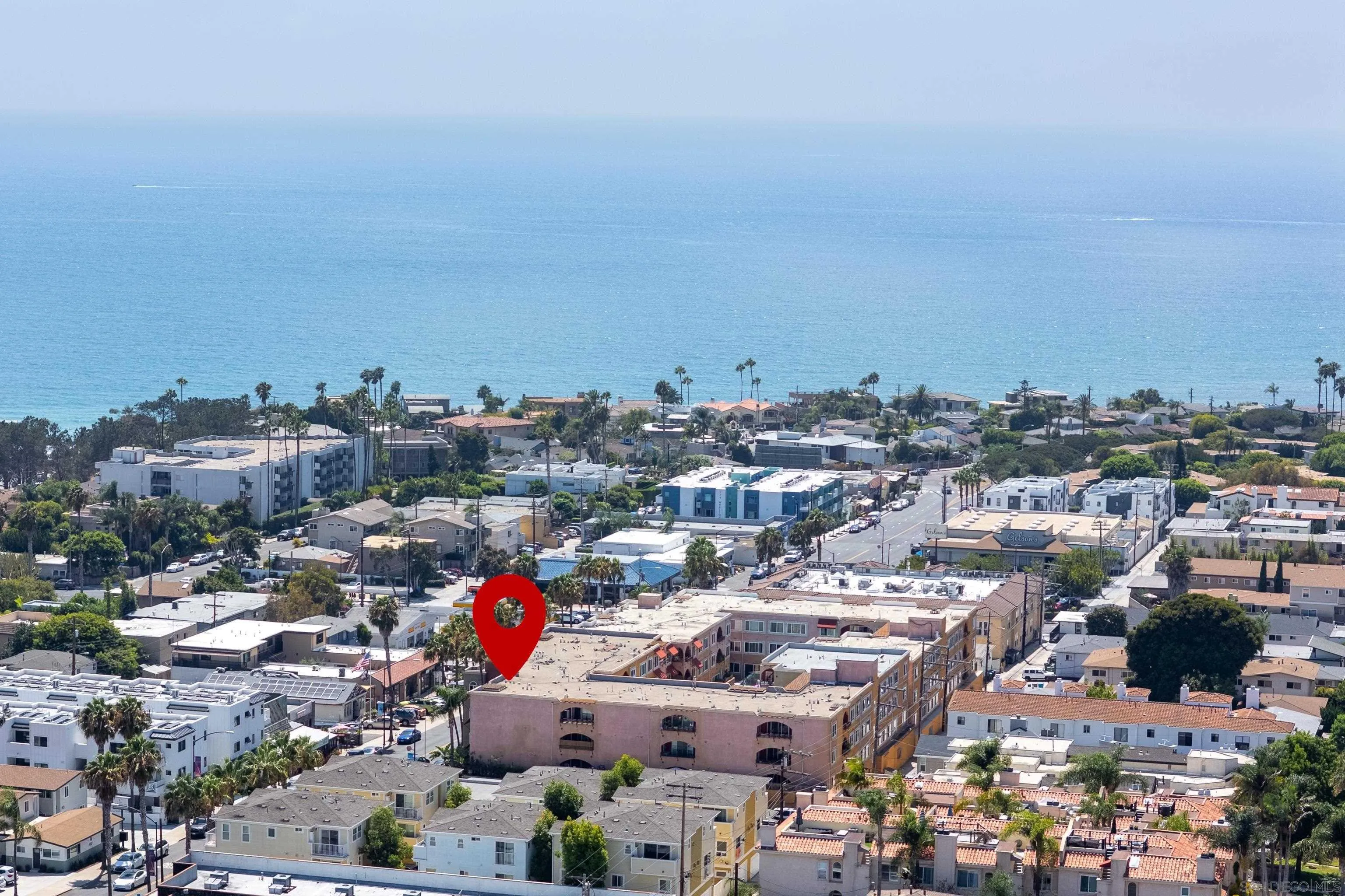 https://cdn.realtyfeed.com/cdn/127/260019535/0d9142a83ab9c2fdfb4c10b7cd1b42e2.webp