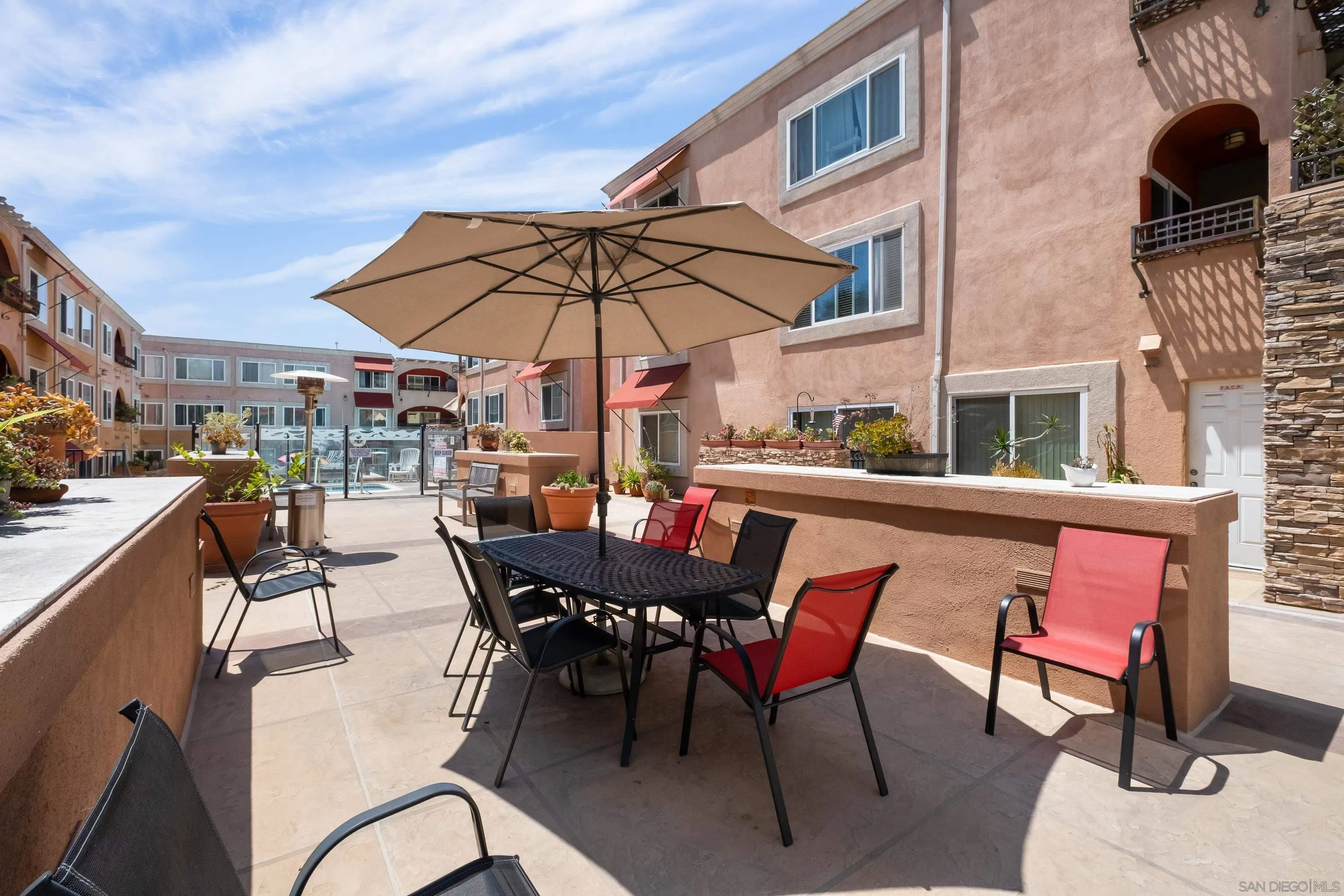 https://cdn.realtyfeed.com/cdn/127/260019535/29134d7f4eed437b85d1237fe1c1c744.webp