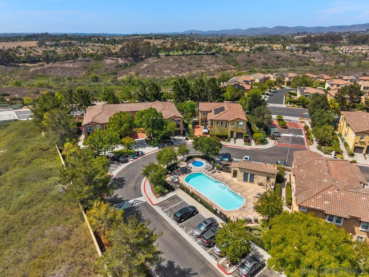 https://cdn.realtyfeed.com/cdn/127/260019538/3fefccfbfd3628edf9f6c1b5ae99bdfd.webp