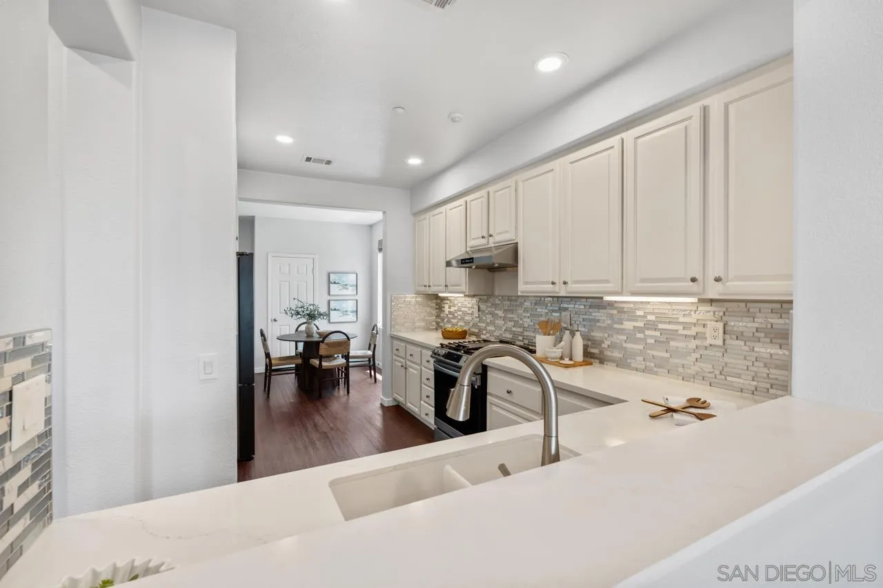 https://cdn.realtyfeed.com/cdn/127/260019538/7aa08e62b4bd04ece91e9a5d1f5c0f5e.webp