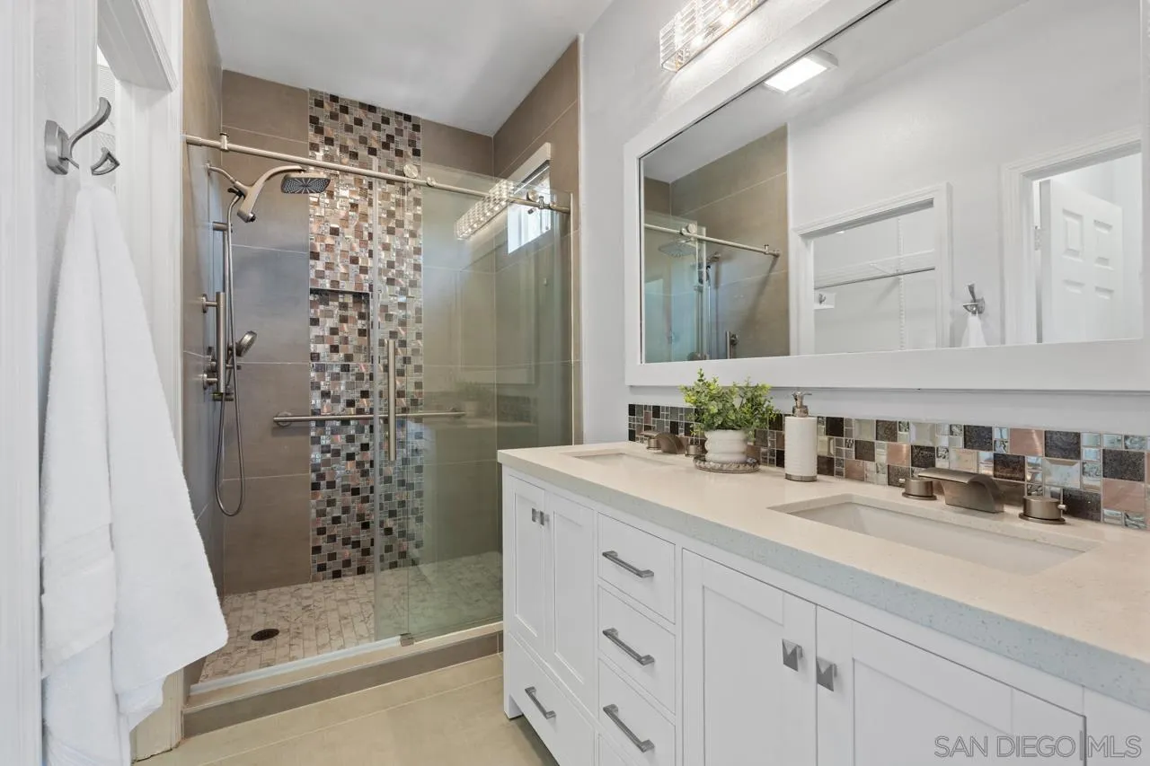 https://cdn.realtyfeed.com/cdn/127/260019538/a0cdf796c26828c9996d5ca1b01ebf5a.webp