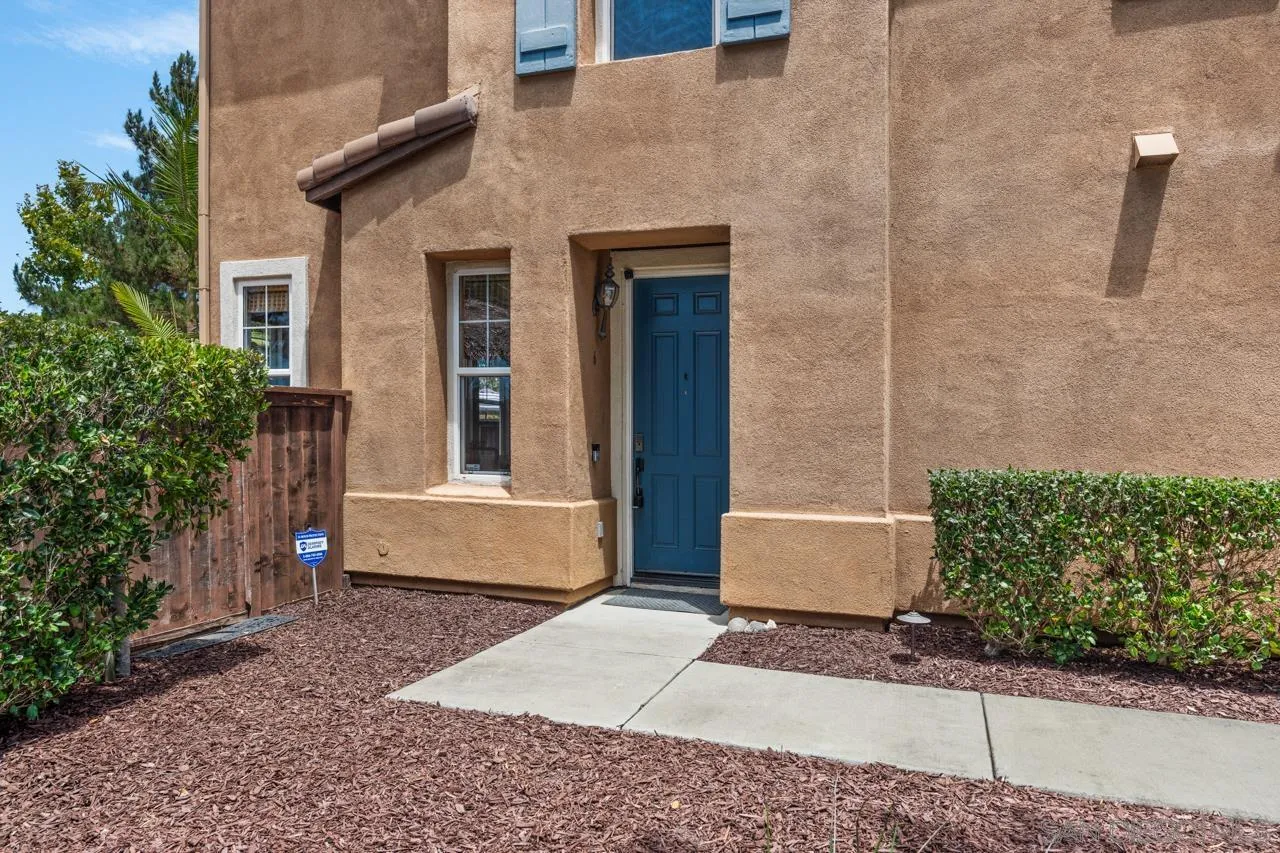 https://cdn.realtyfeed.com/cdn/127/260019538/cf5af158b8c08f268594fd0dbf38eeb1.webp