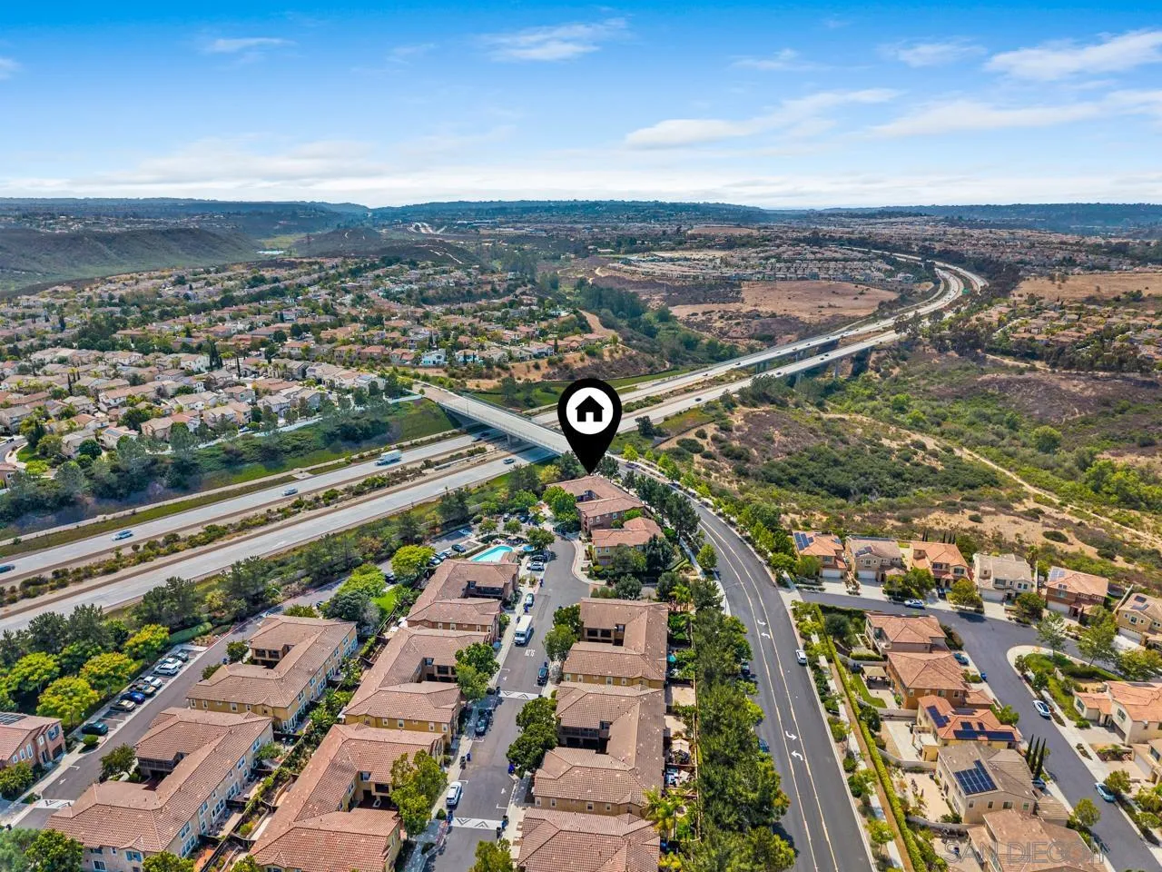 https://cdn.realtyfeed.com/cdn/127/260019538/eb8f997586cf8c7d08d542eb6f77c285.webp