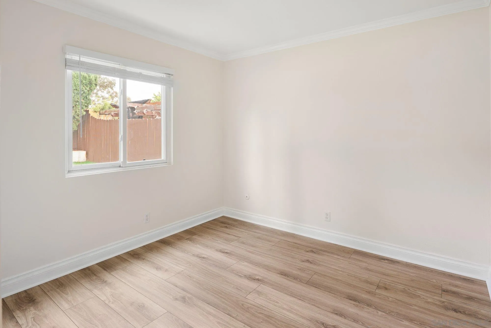 https://cdn.realtyfeed.com/cdn/127/260019539/ed80ea84854c7ed0f5a0cc5091e4e62d.webp