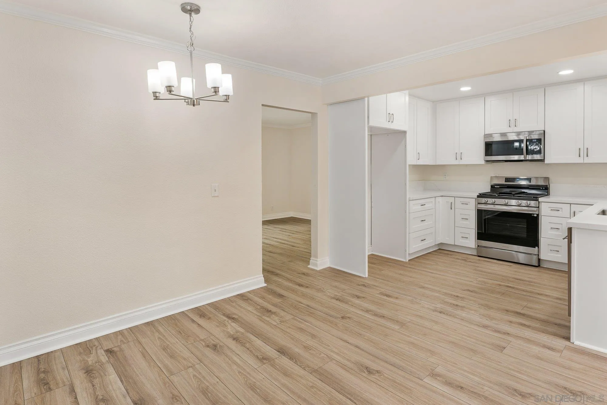 https://cdn.realtyfeed.com/cdn/127/260019539/fbab4bb27f67b4cf464da3e9cc7a0d07.webp