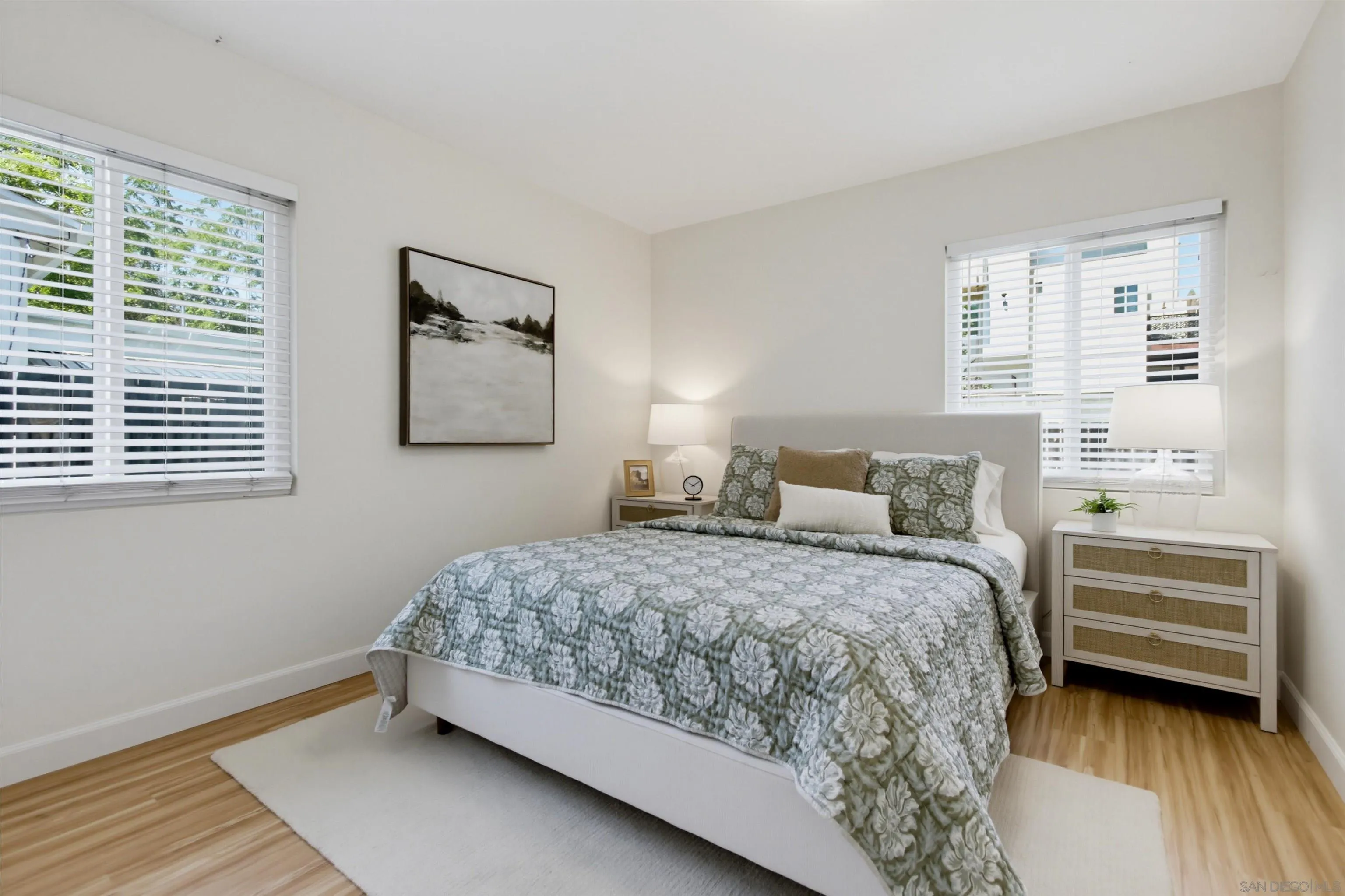 https://cdn.realtyfeed.com/cdn/127/260019541/76c6ef4192fa96ea93ac2d9a718ee360.webp