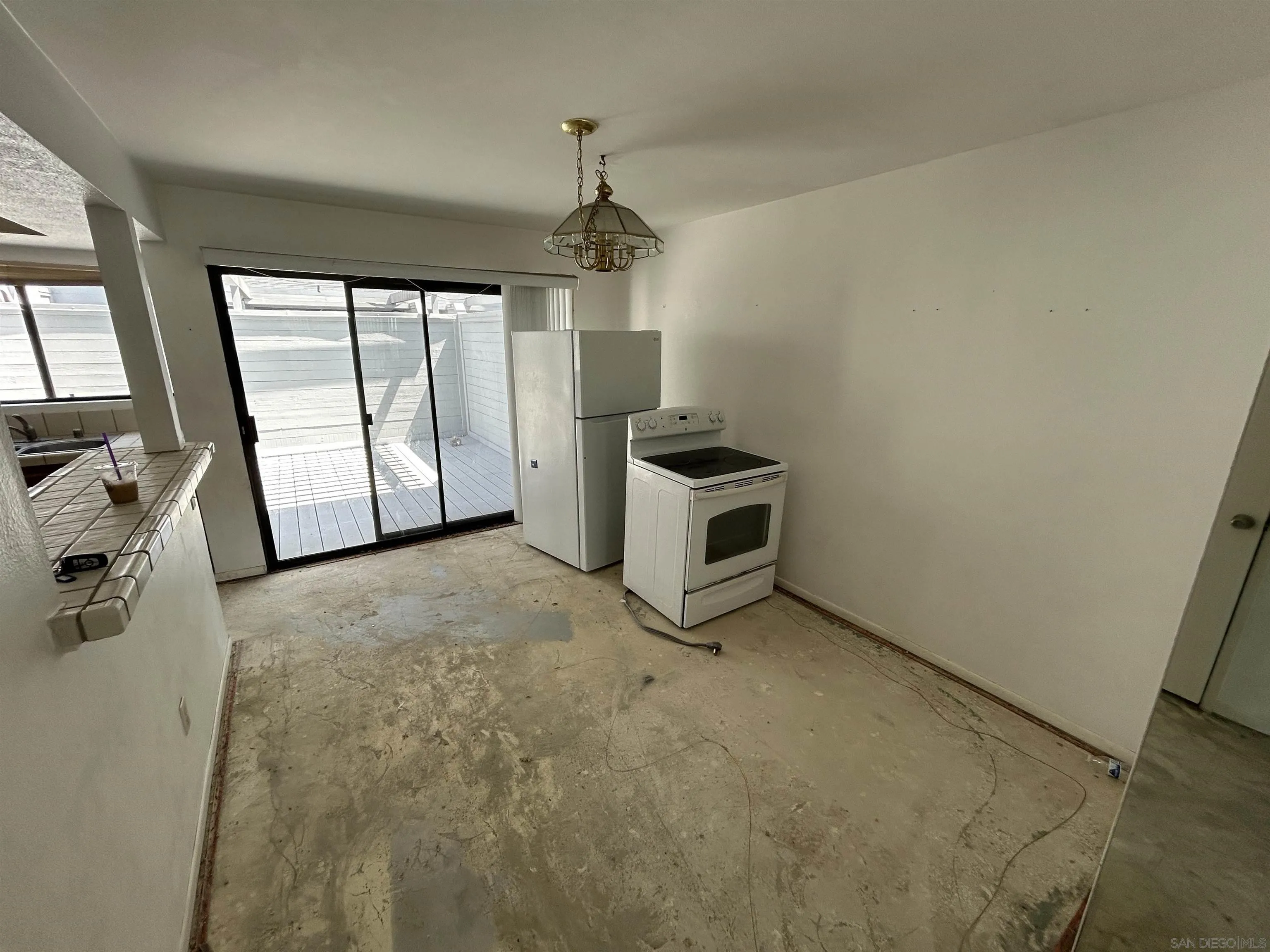 https://cdn.realtyfeed.com/cdn/127/260019542/54aac471a6e26d881d2b46188579f192.webp