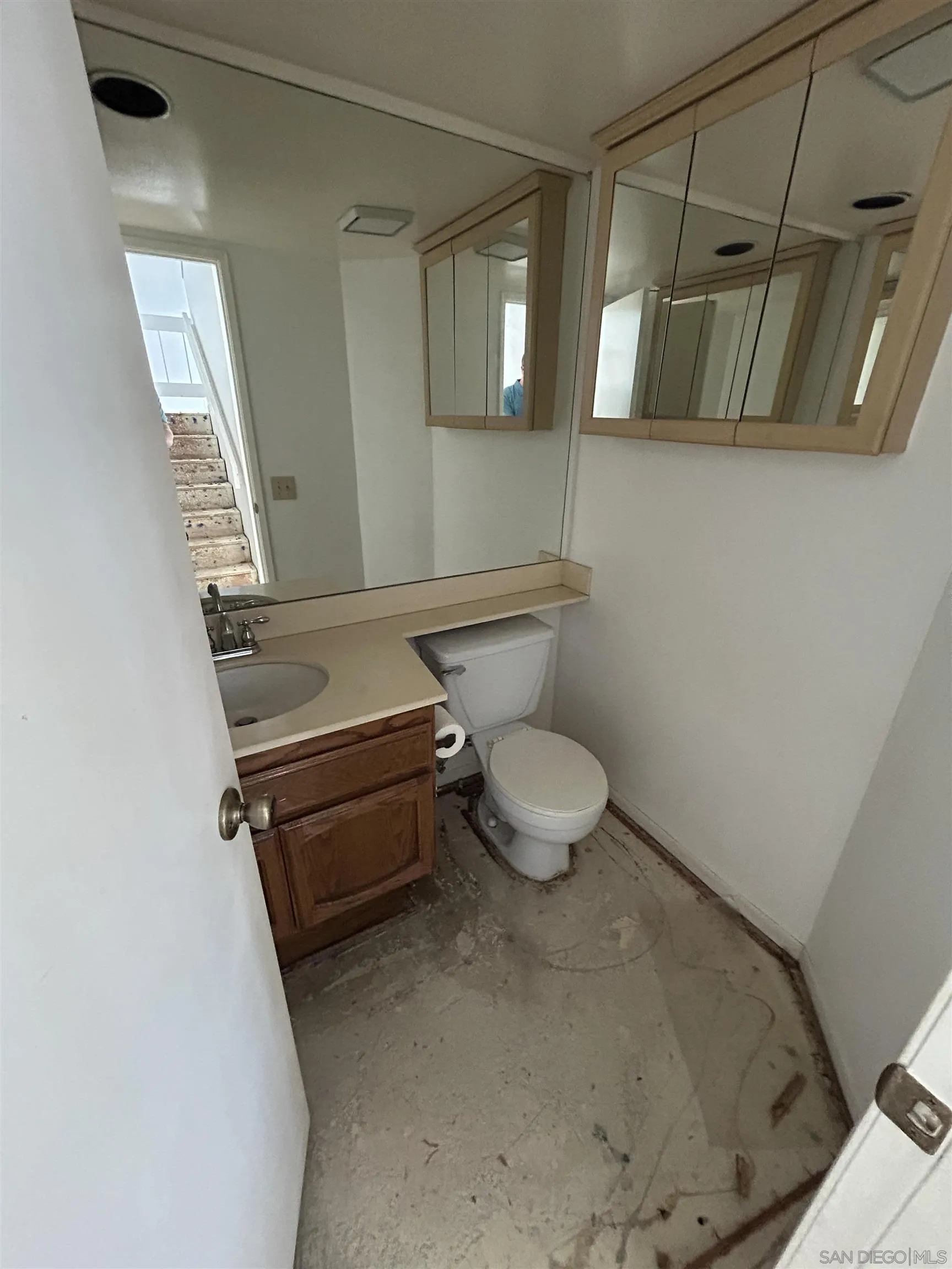 https://cdn.realtyfeed.com/cdn/127/260019542/df68448fcd31fac502fe5cc5b0c49048.webp