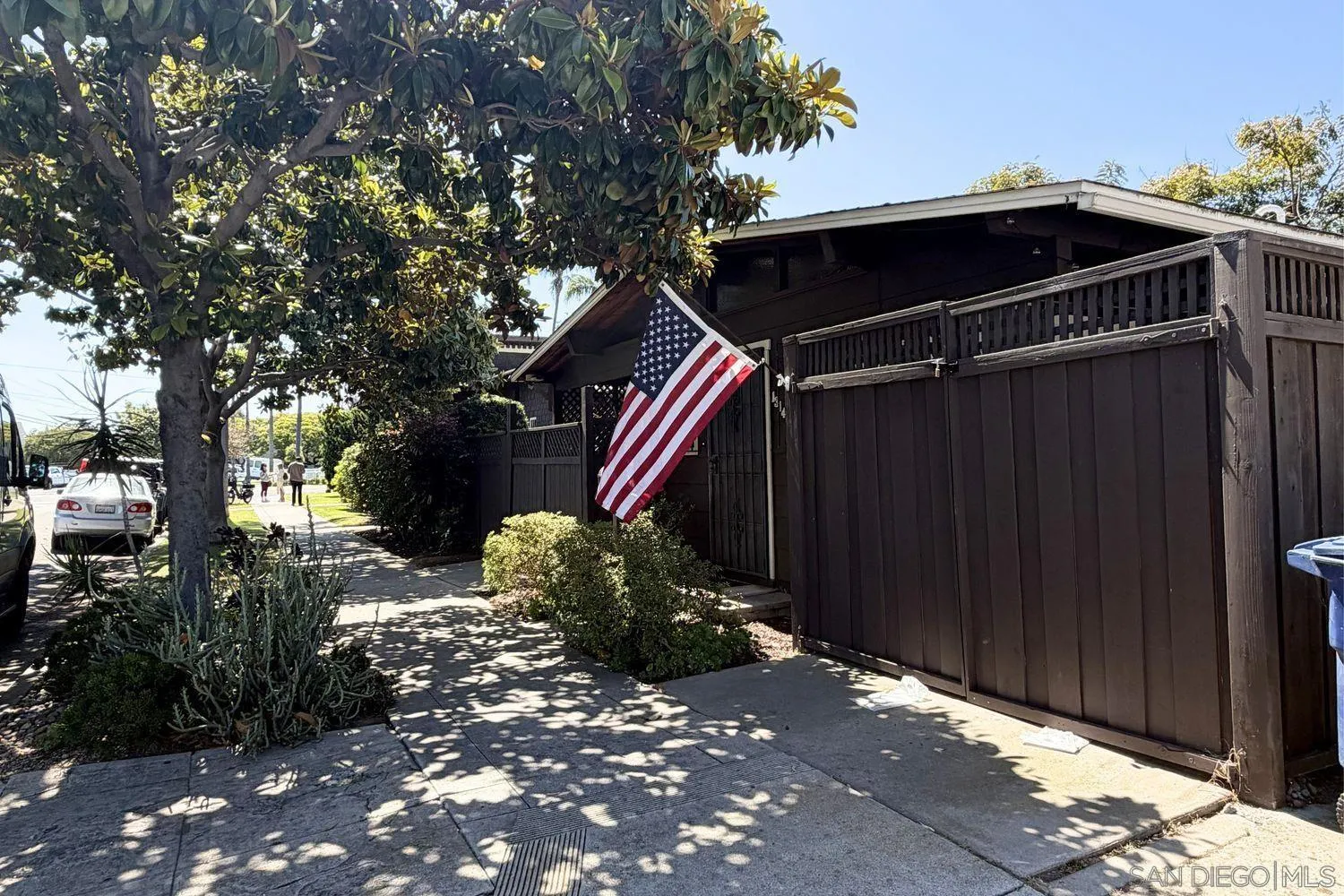 https://cdn.realtyfeed.com/cdn/127/260019543/886f1b09607c2e844c540331cda1e244.webp
