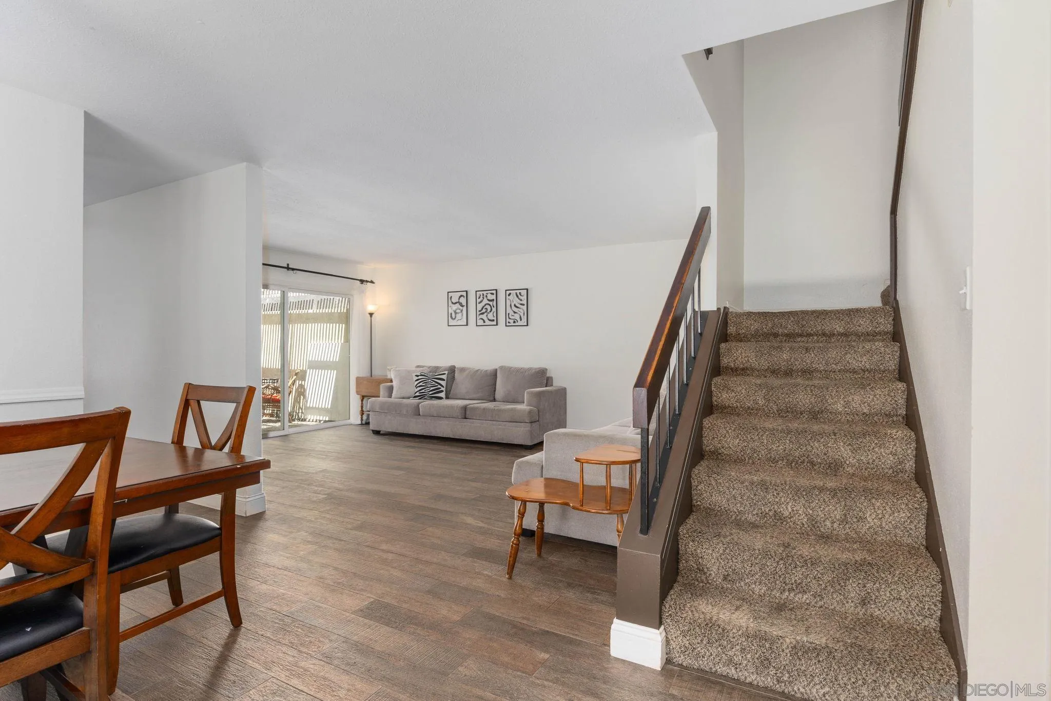 Photo #8: 260019545 Listing: Photo #8