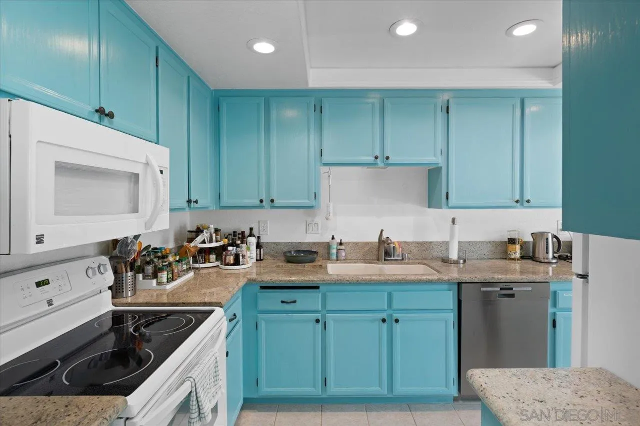 Photo #6: 260019552 Listing: Photo #6