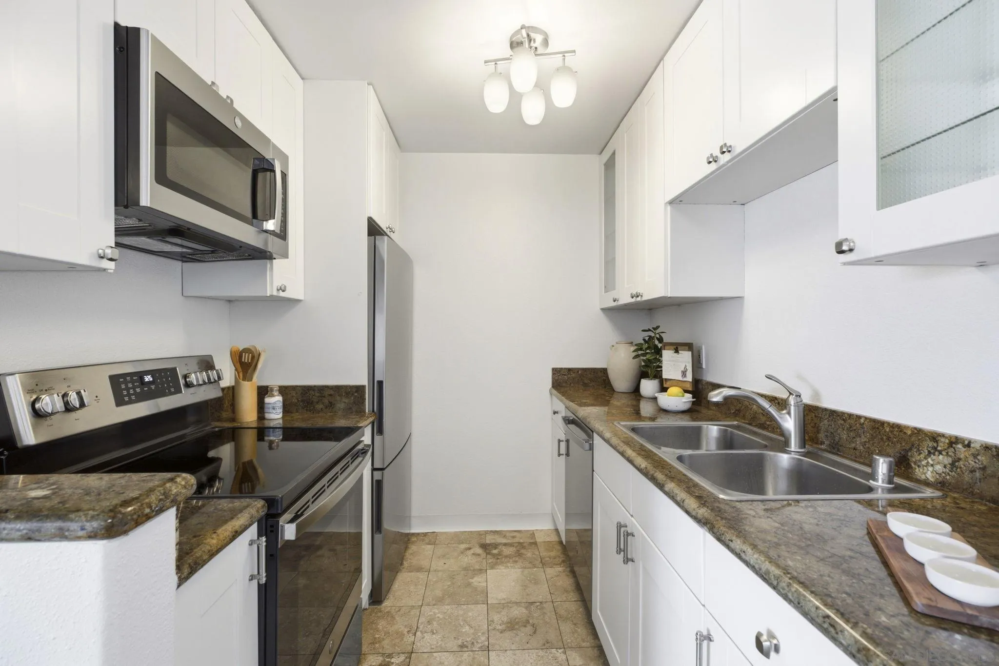 https://cdn.realtyfeed.com/cdn/127/260019555/b92f1c36bb65a2b77218ae321c4216ee.webp