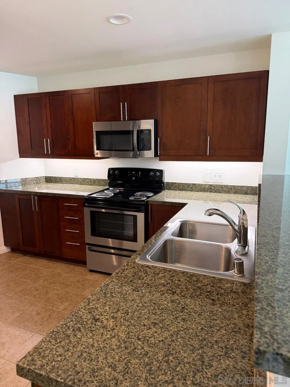 253 10th Ave Unit 624, San Diego, CA 92101 - Photo 5 of 29, San Diego, CA