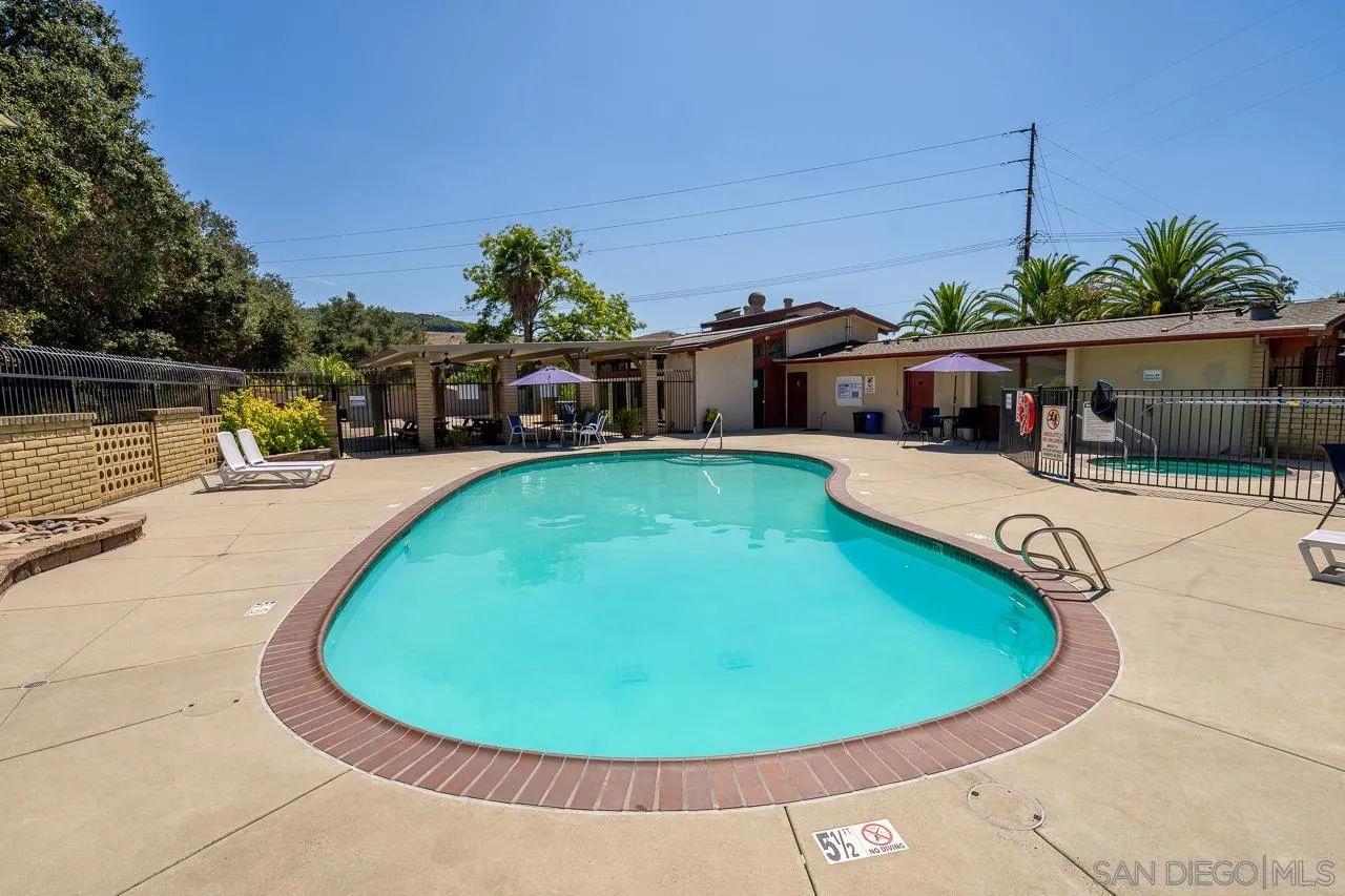 https://cdn.realtyfeed.com/cdn/127/260019558/74104138a6f3d4c46c837d7981a4b0c5.webp