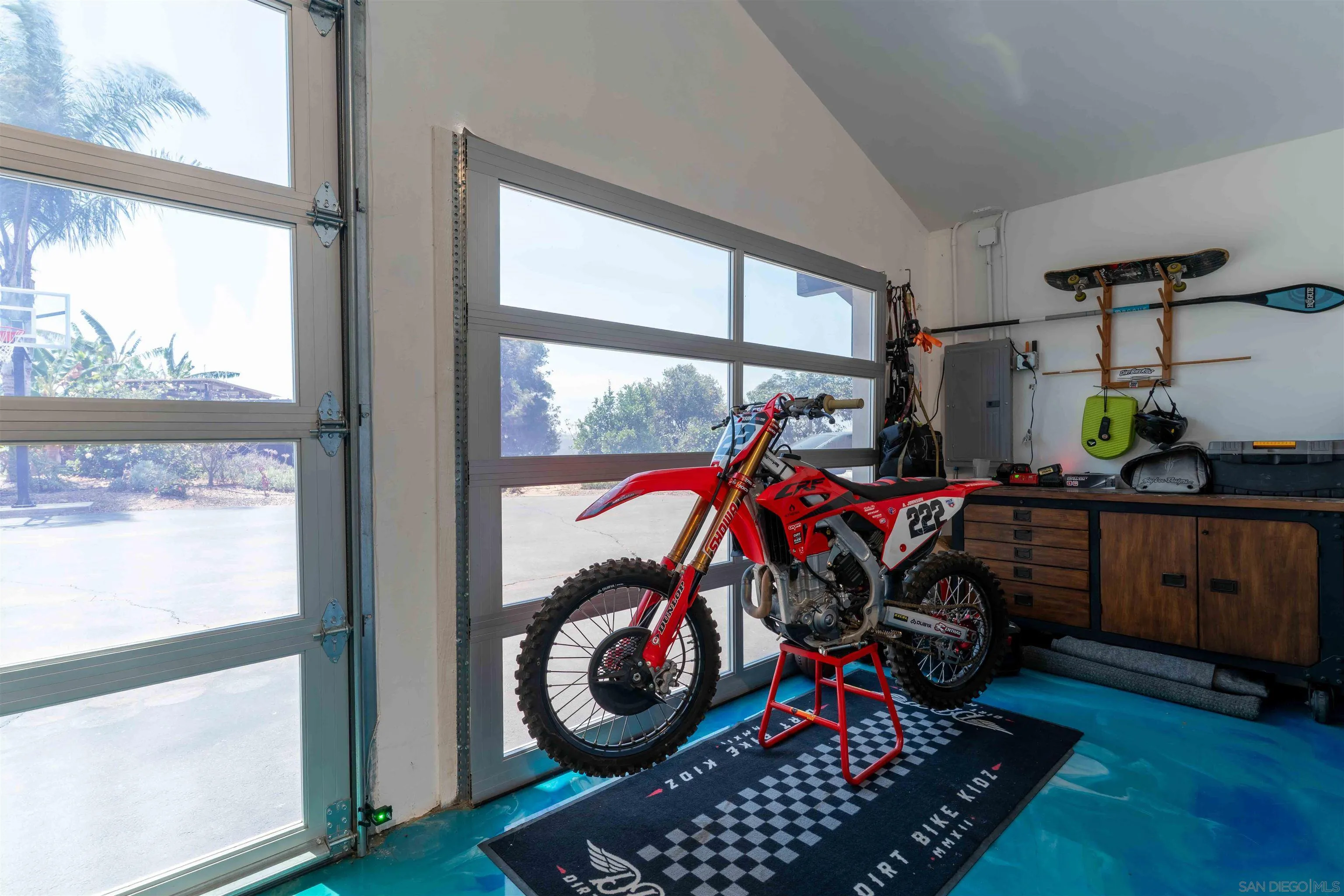 https://cdn.realtyfeed.com/cdn/127/260019559/20260ab51943a02056a16462c145b3d4.webp