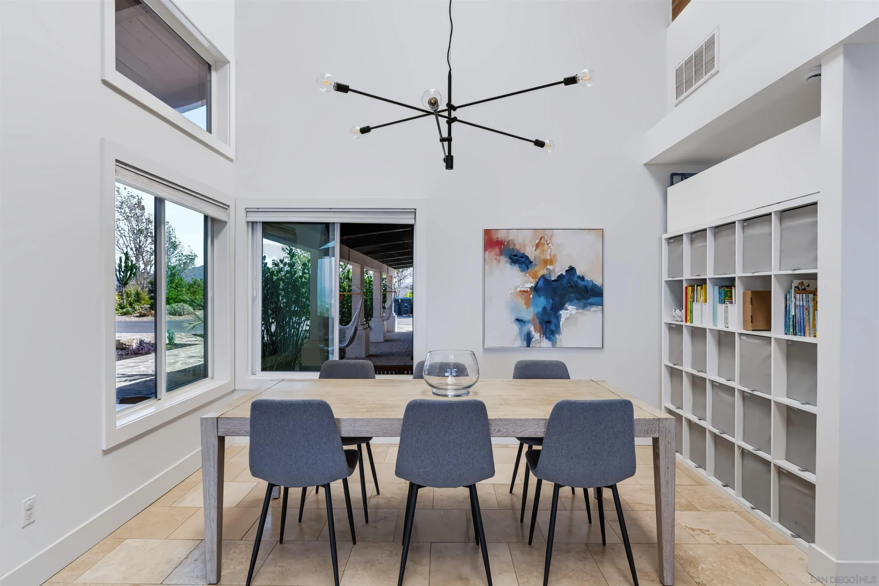 https://cdn.realtyfeed.com/cdn/127/260019559/62b3fe14da676d2b2dced2c683abd7a2.webp