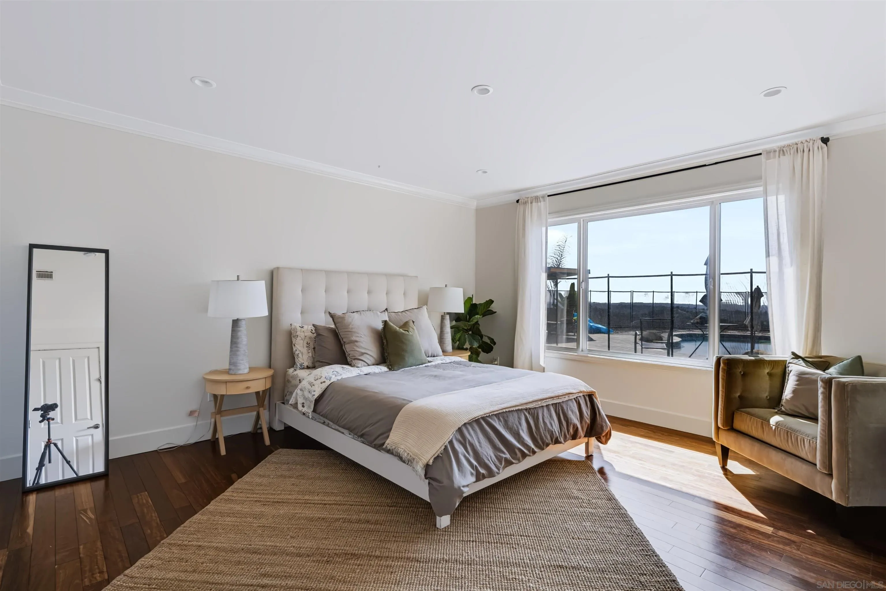https://cdn.realtyfeed.com/cdn/127/260019559/fe744d9c526781c8f1dd2c86ef53e9fd.webp