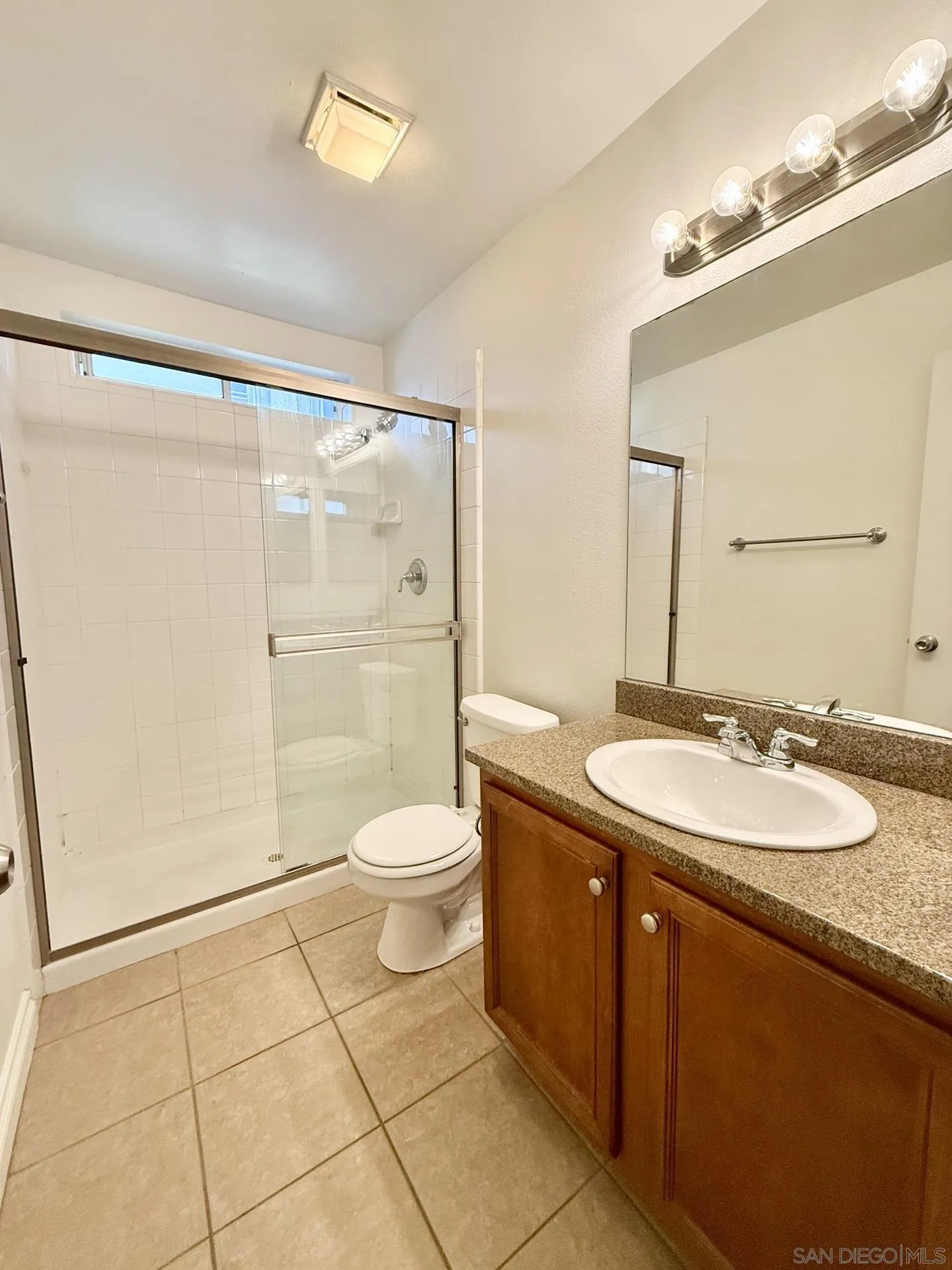 Photo #32: 260019561 Listing: Photo #32