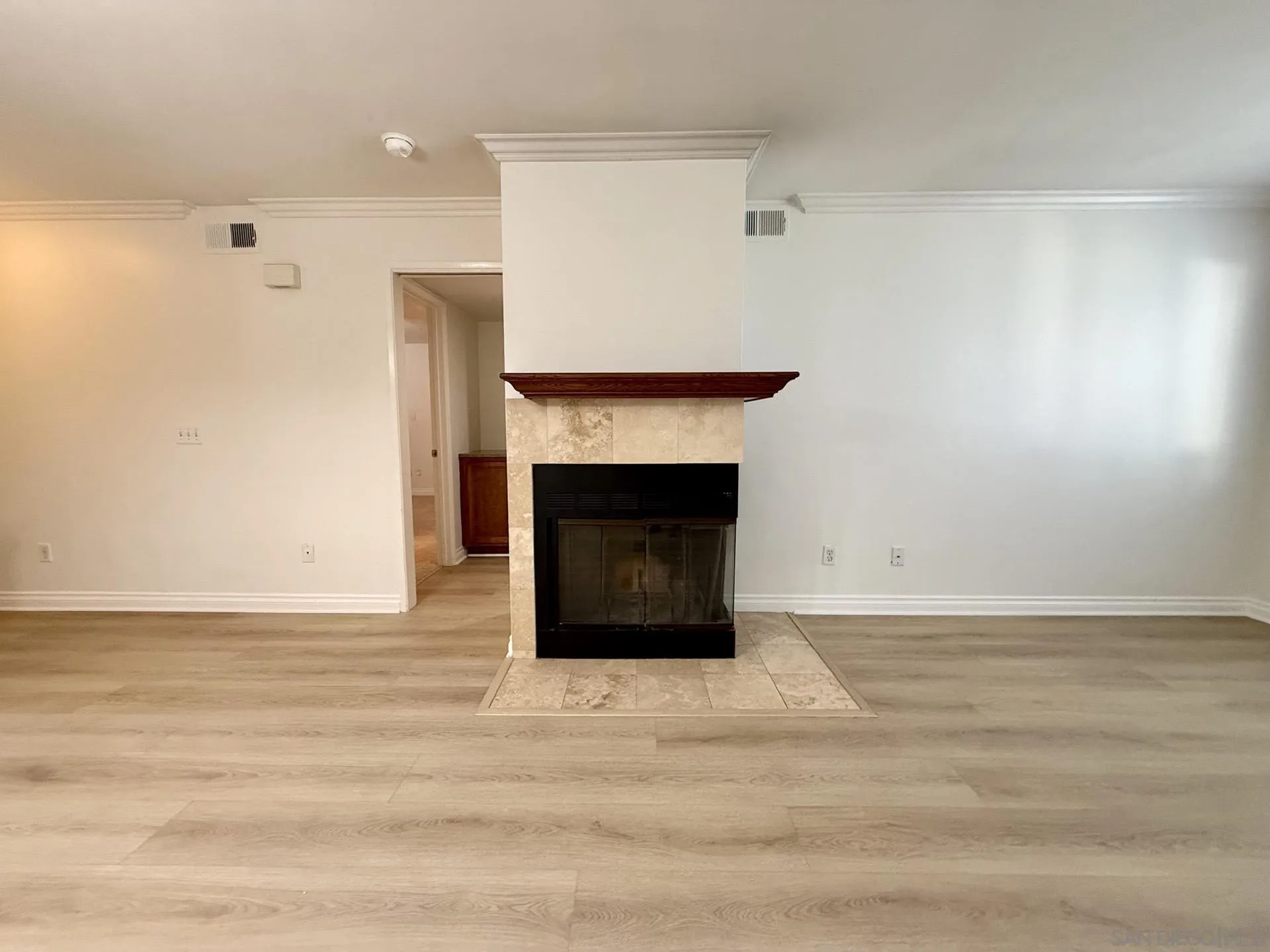 Photo #16: 260019561 Listing: Photo #16