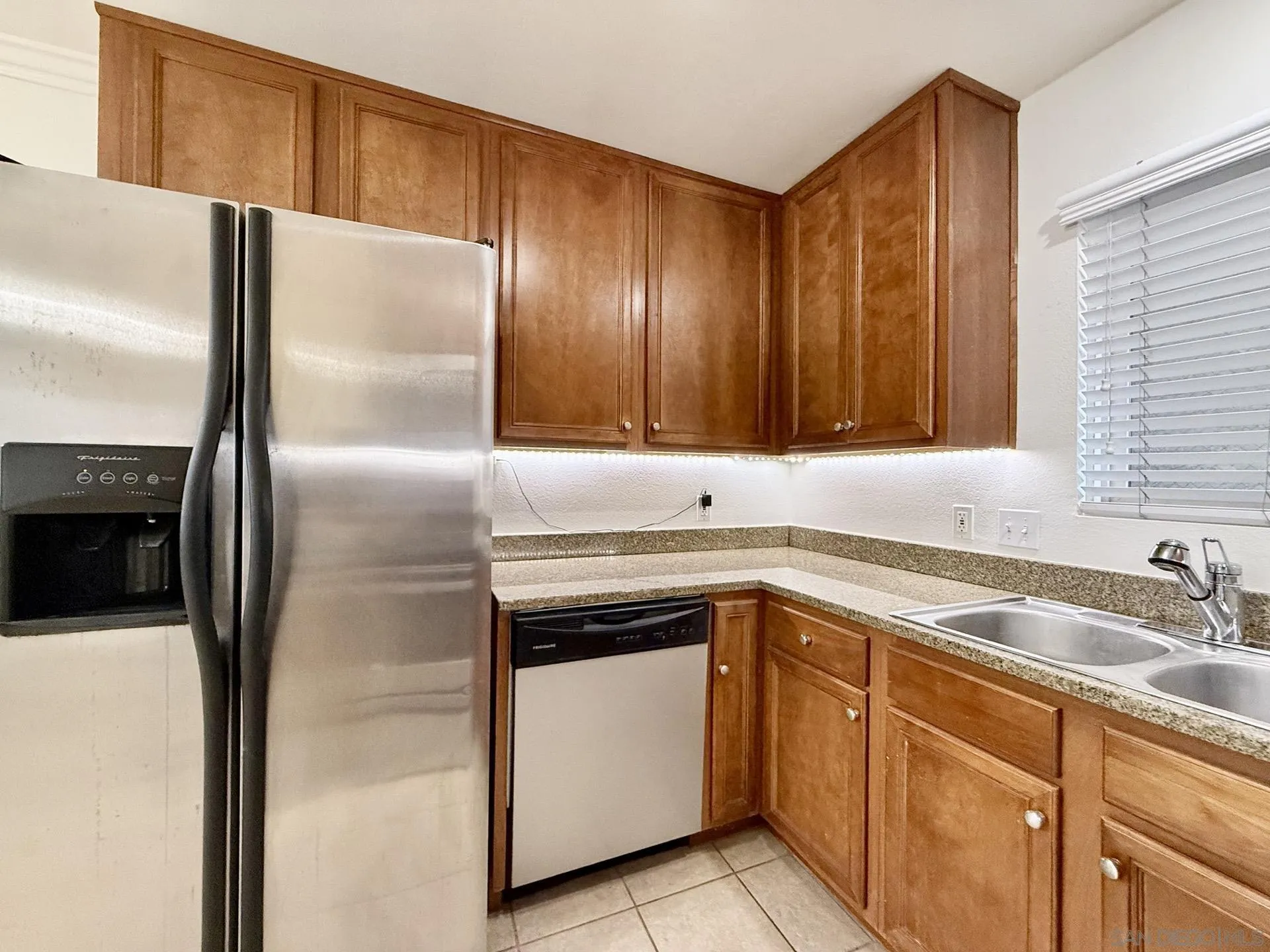 Photo #11: 260019561 Listing: Photo #11