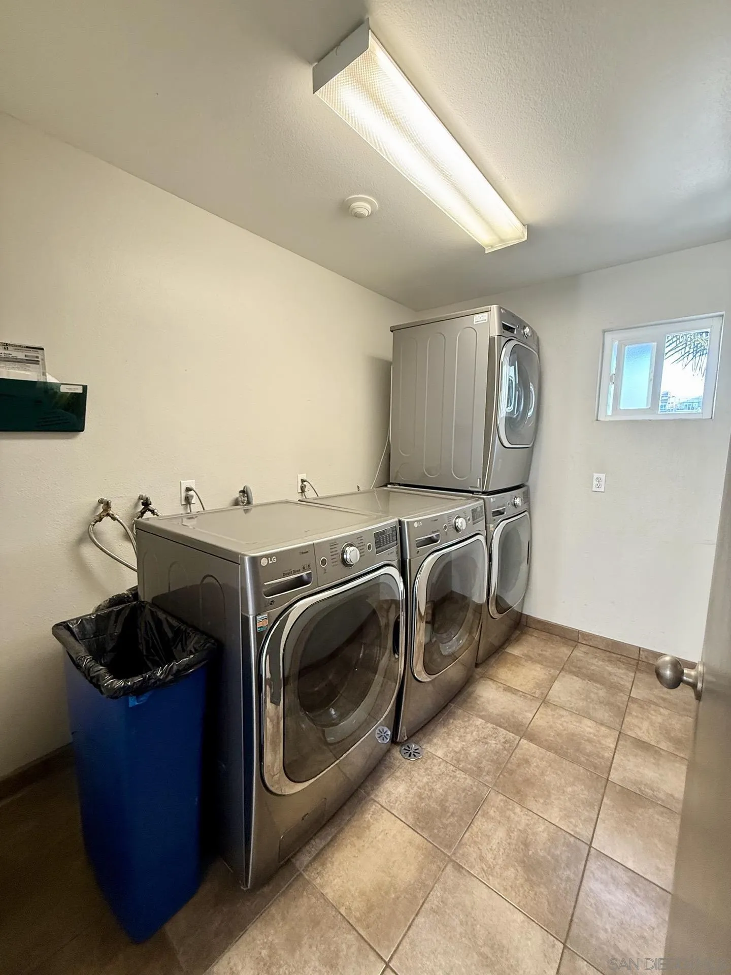 Photo #43: 260019561 Listing: Photo #43
