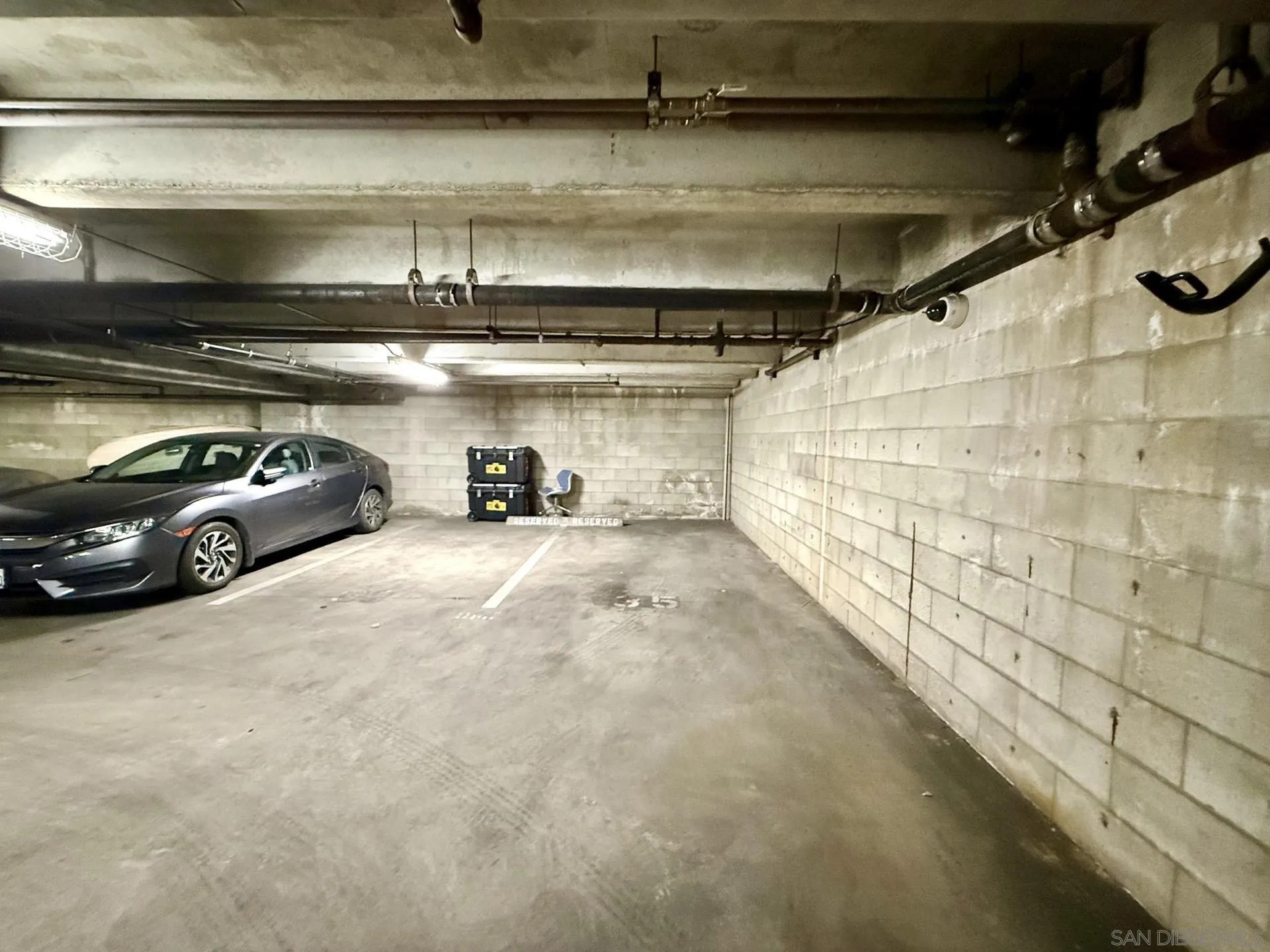 https://cdn.realtyfeed.com/cdn/127/260019561/6e9bf132da6061e3c5c30b8e2f0429c2.webp