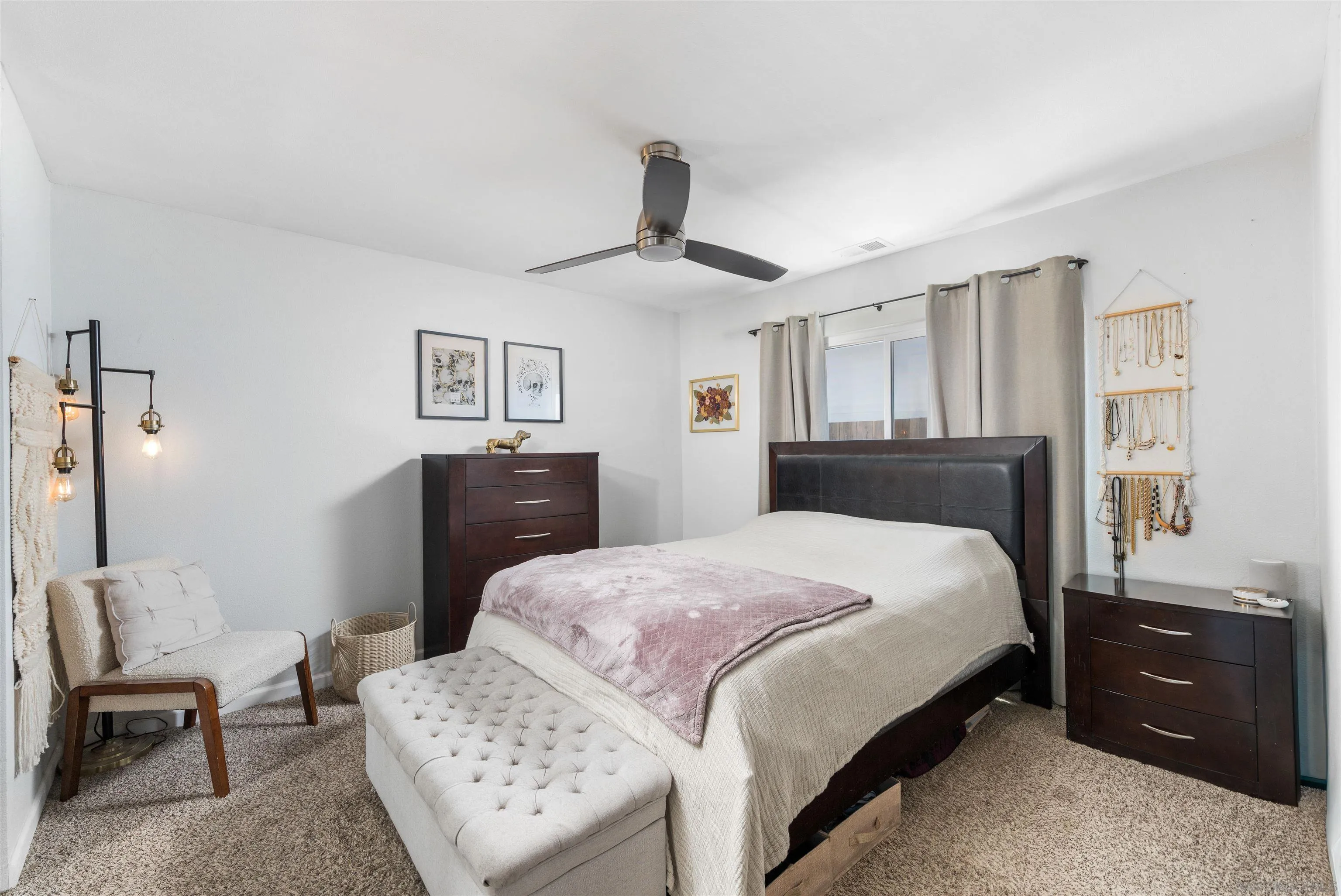 https://cdn.realtyfeed.com/cdn/127/260019563/0c7d013ecf5bbb5e23878e64c13004b8.webp