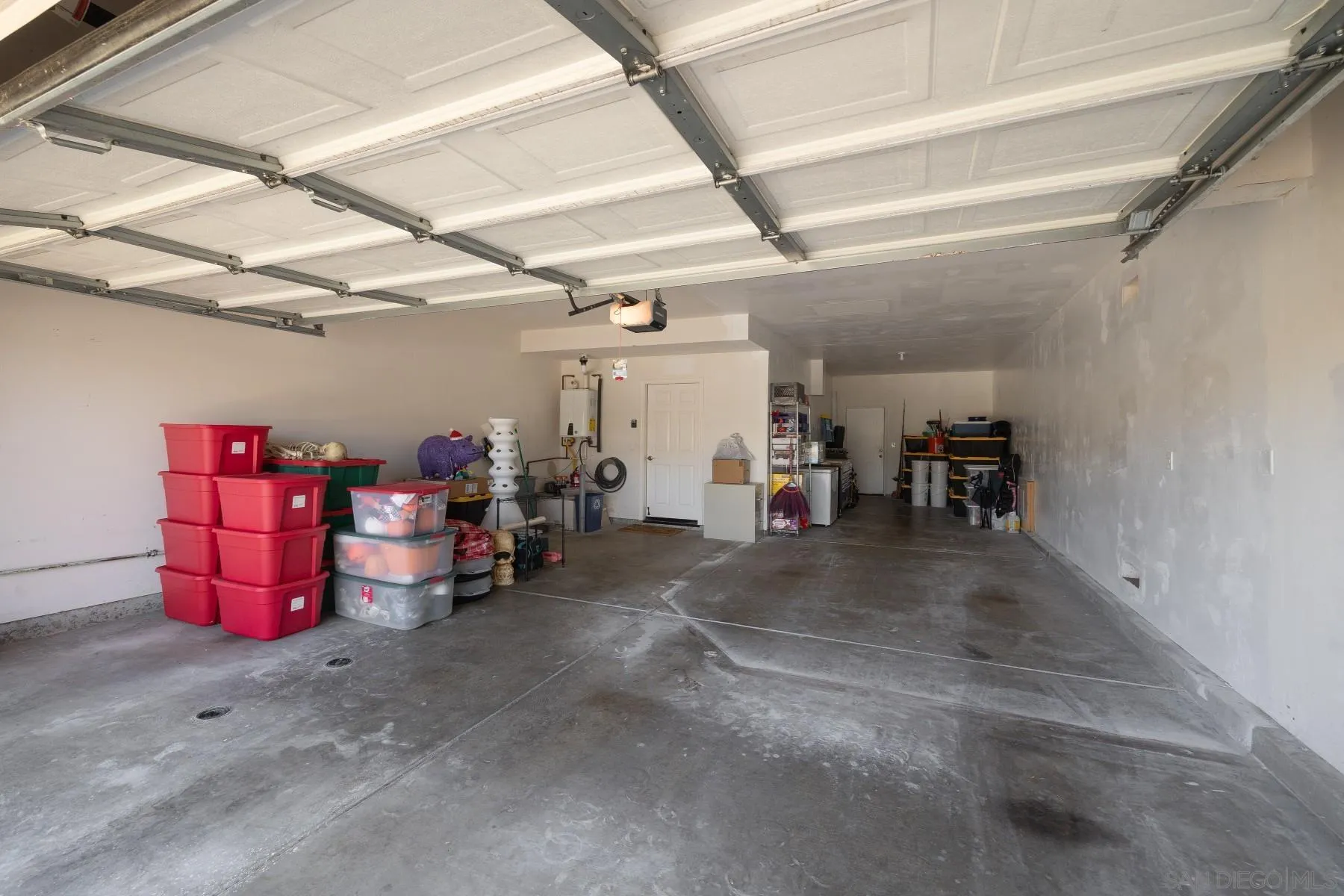 https://cdn.realtyfeed.com/cdn/127/260019564/771fd90a340f2a446bf7d6467be1828f.webp