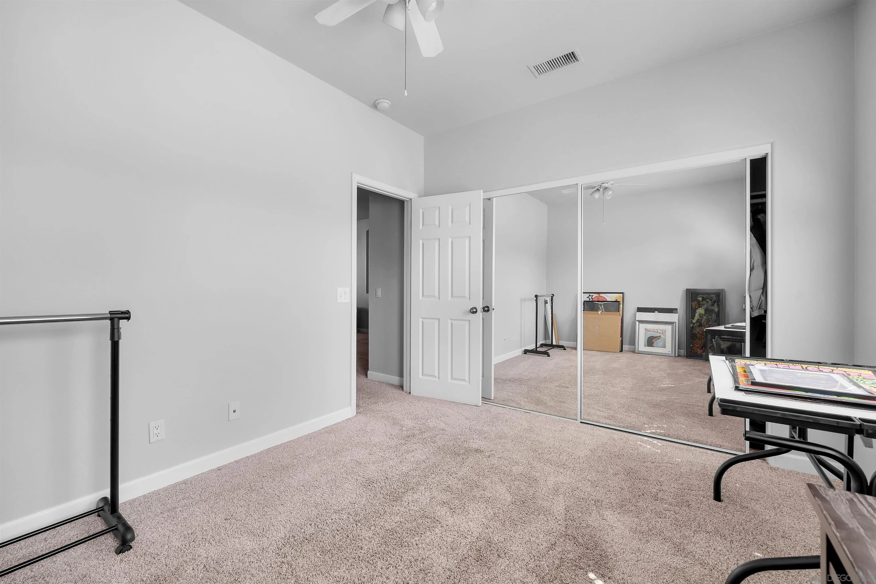 https://cdn.realtyfeed.com/cdn/127/260019564/cbd32d836bc4b0d5b4af02237b6a71c4.webp