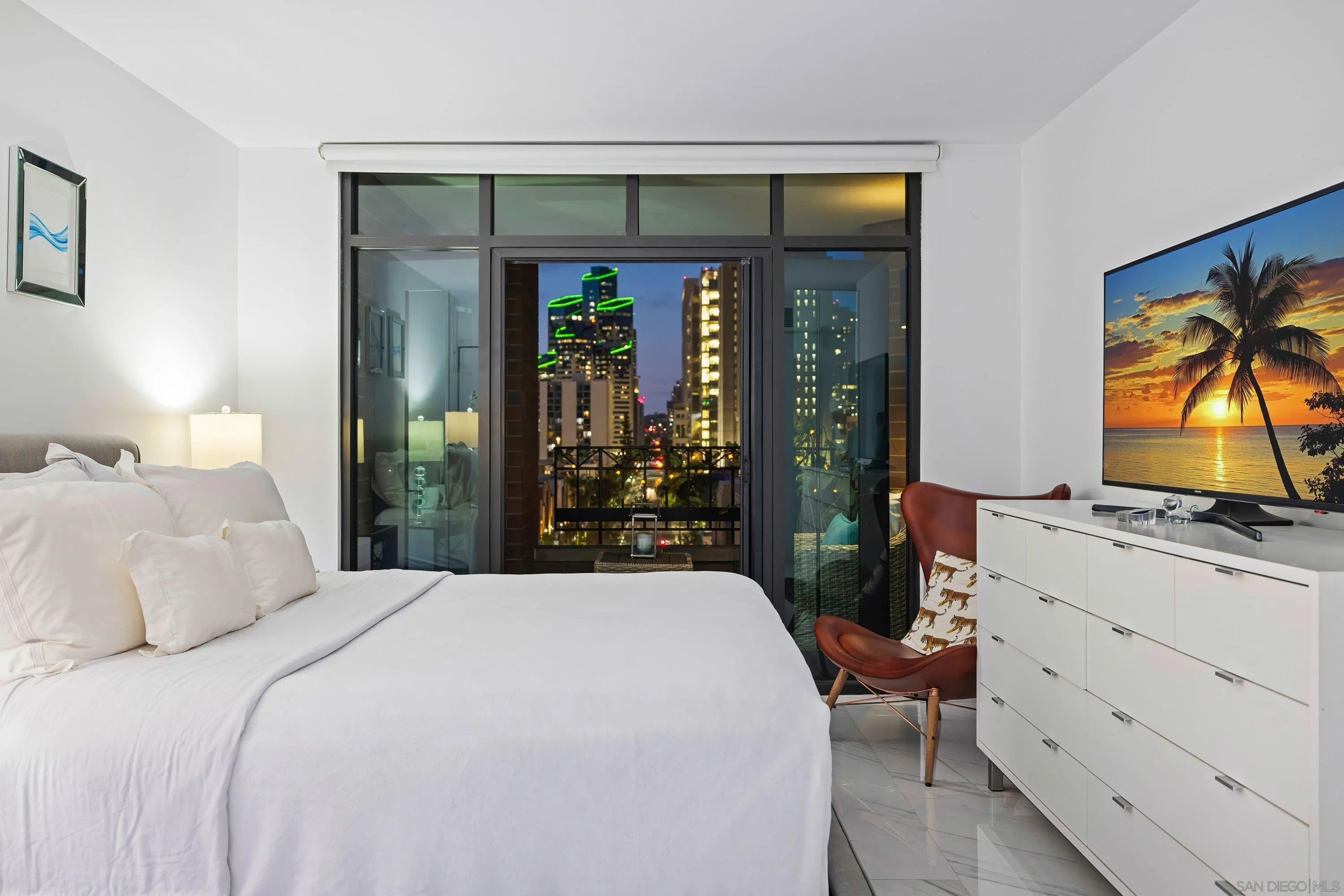 https://cdn.realtyfeed.com/cdn/127/260019566/2c9ca86529eac83333f8b0d3d50fa251.webp