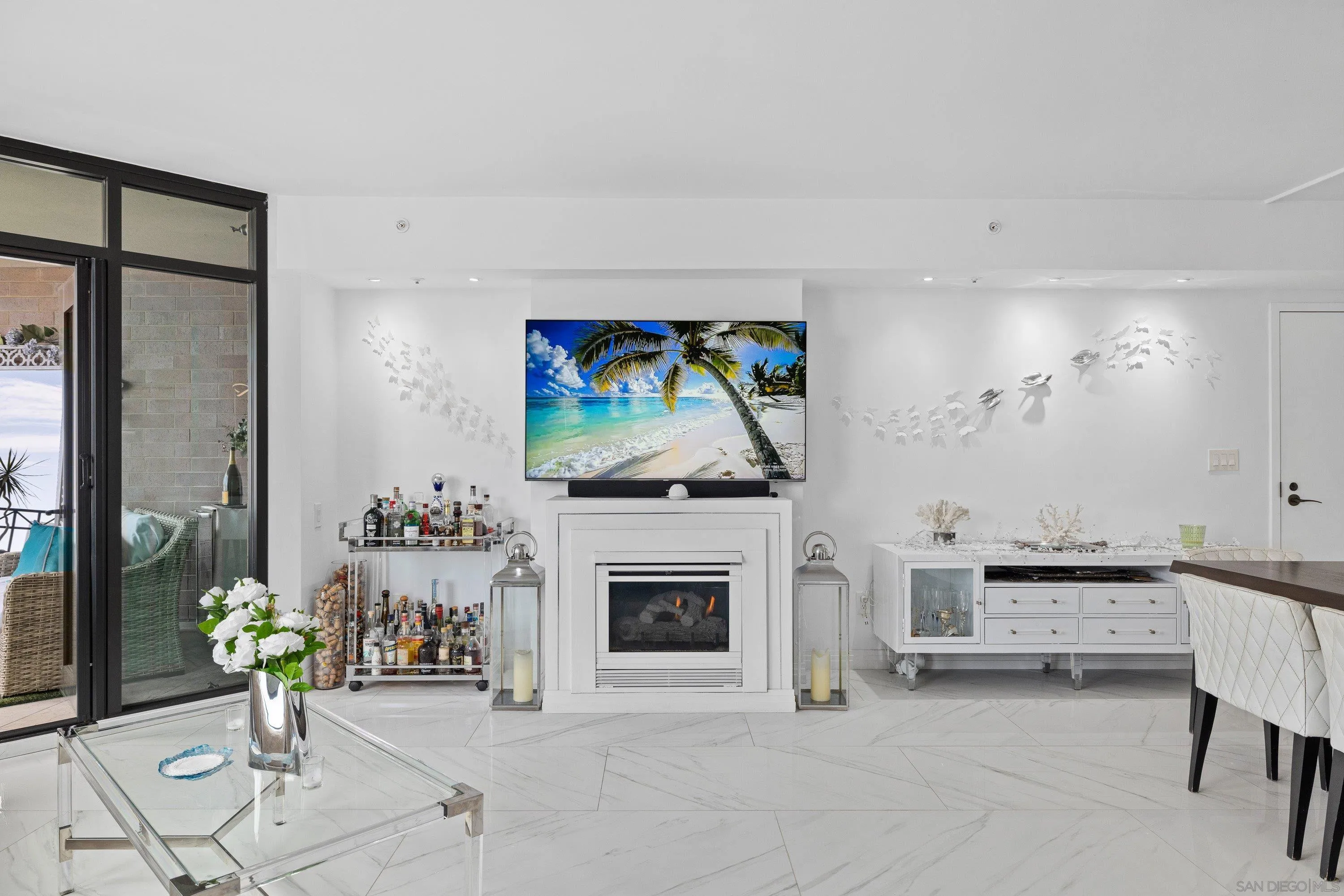 https://cdn.realtyfeed.com/cdn/127/260019566/c42abde232e522e2ab3121c3616380f6.webp